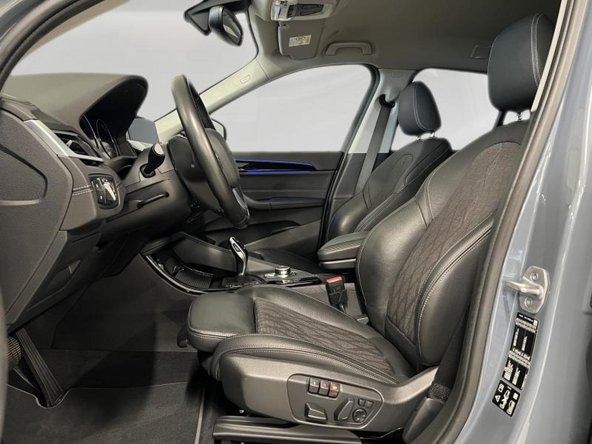 BMW X1 X Drive (2019) - Photo 10