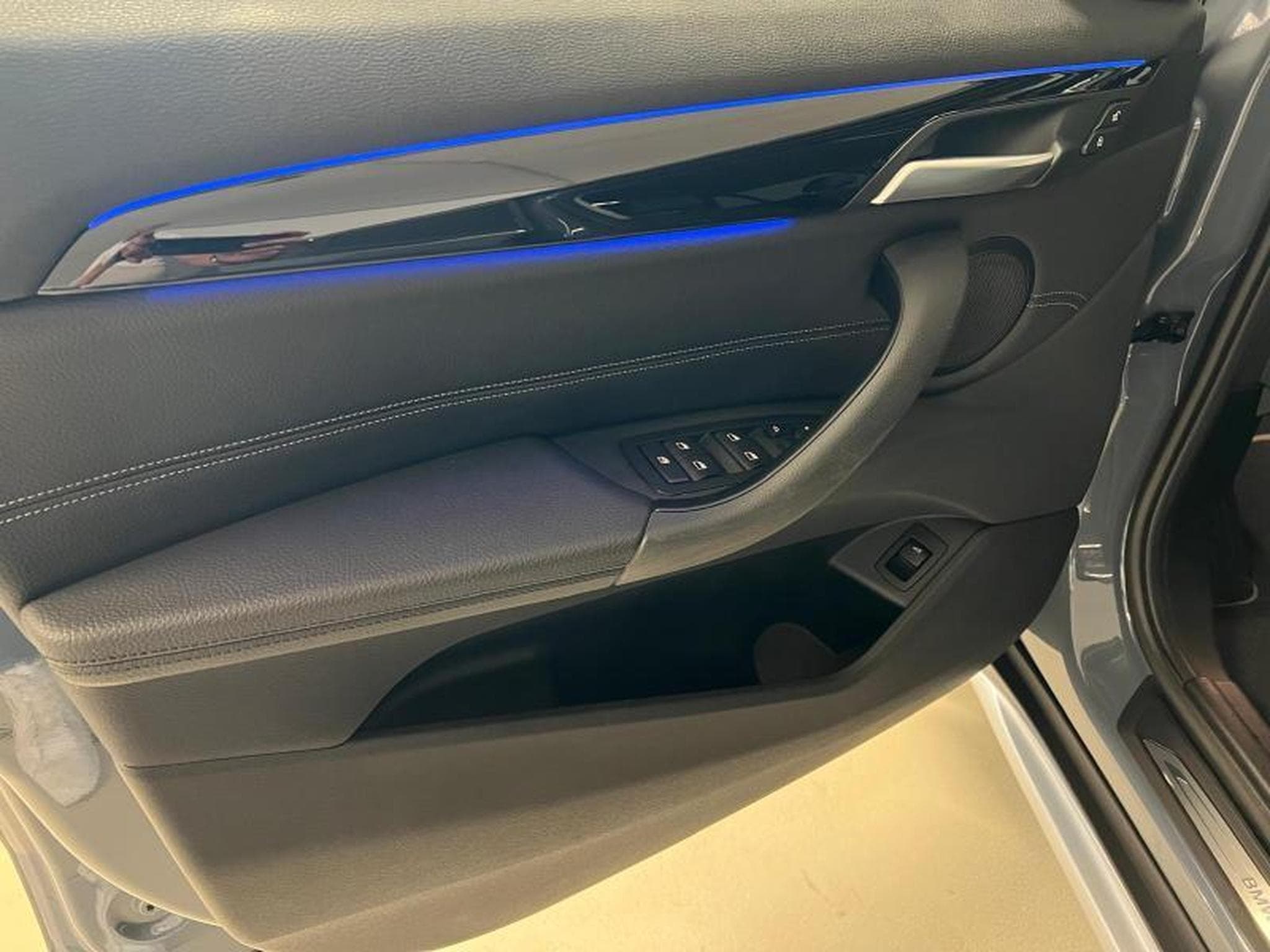 BMW X1 X Drive (2019) - Photo 16