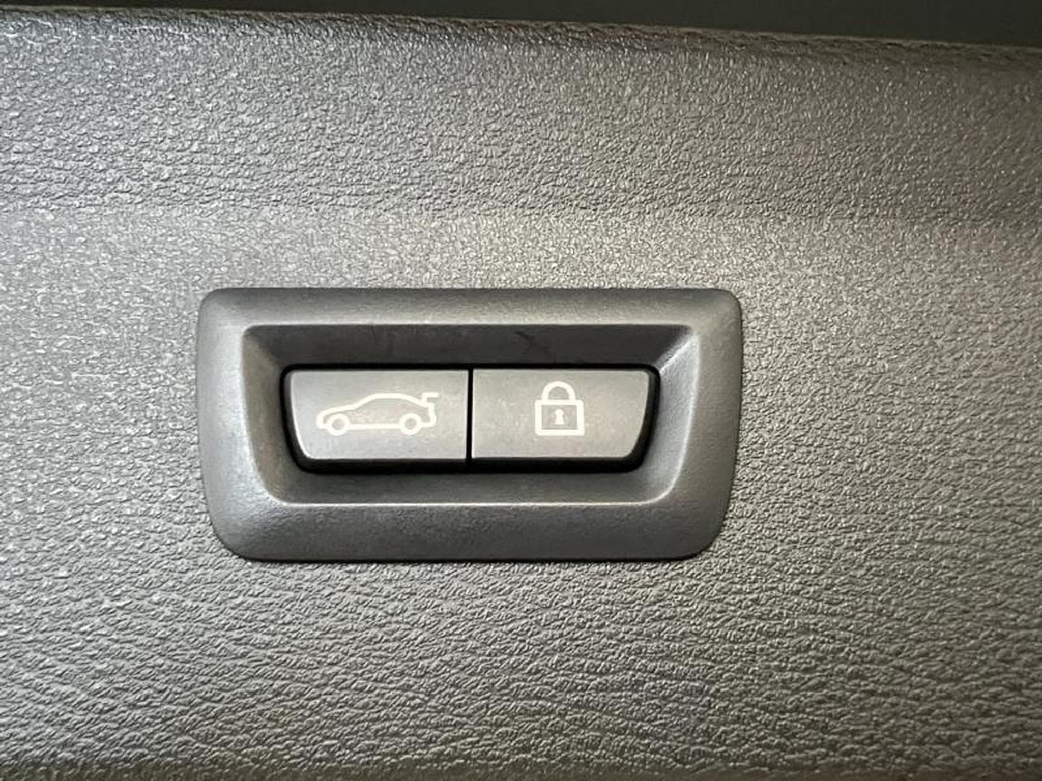 BMW X1 X Drive (2019) - Photo 21