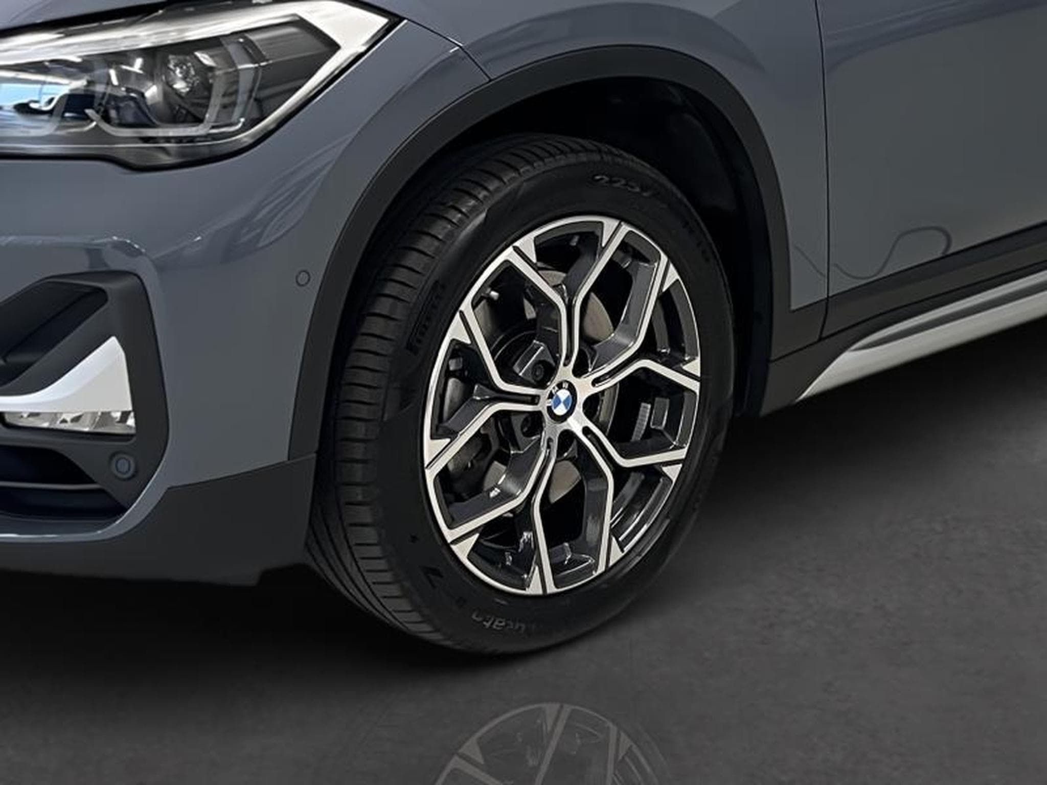BMW X1 X Drive (2019) - Photo 4