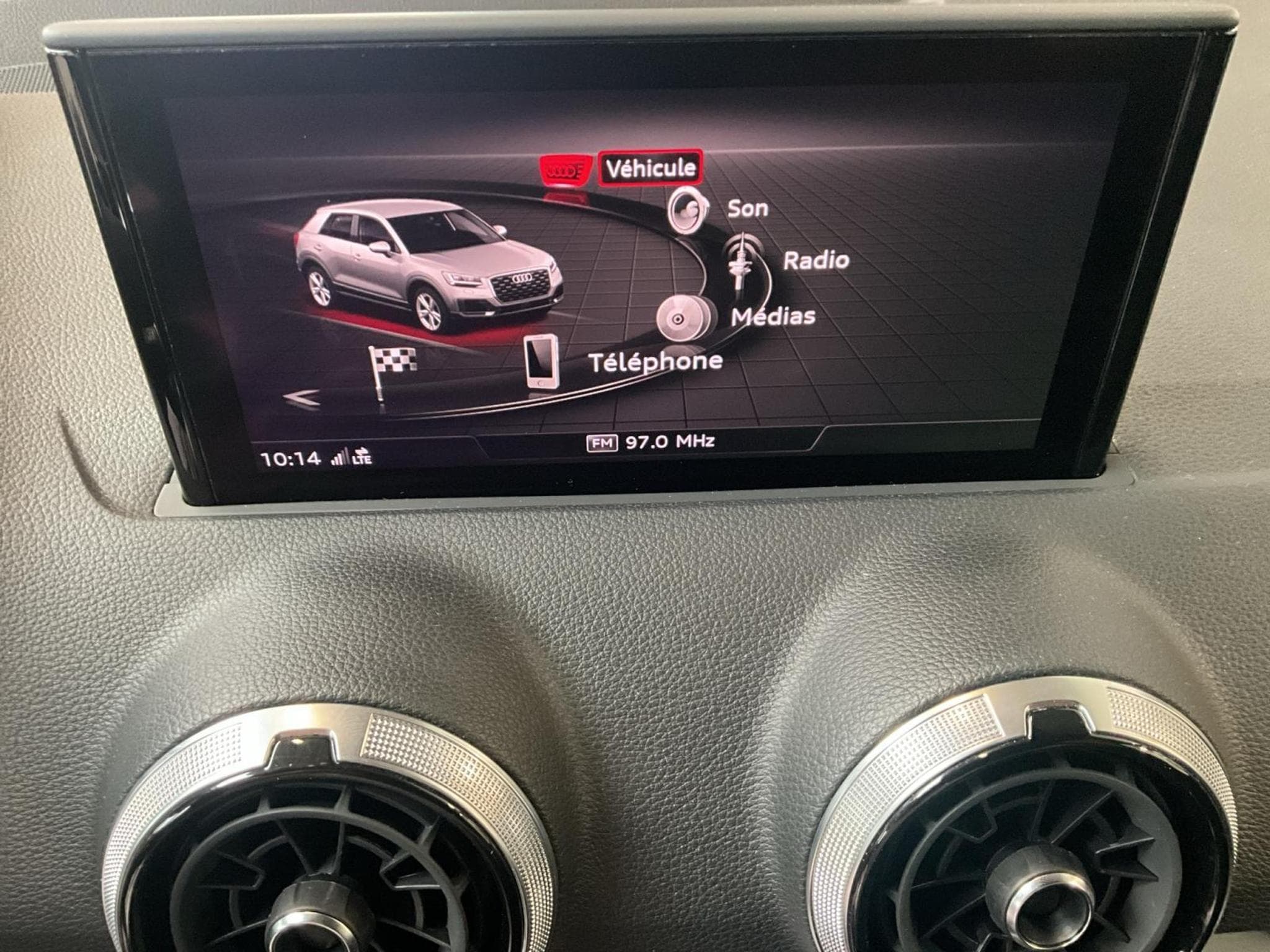 Audi Q2 S-Line+35TFSI+S-Tronic+P.Premium (2022) - Photo 17