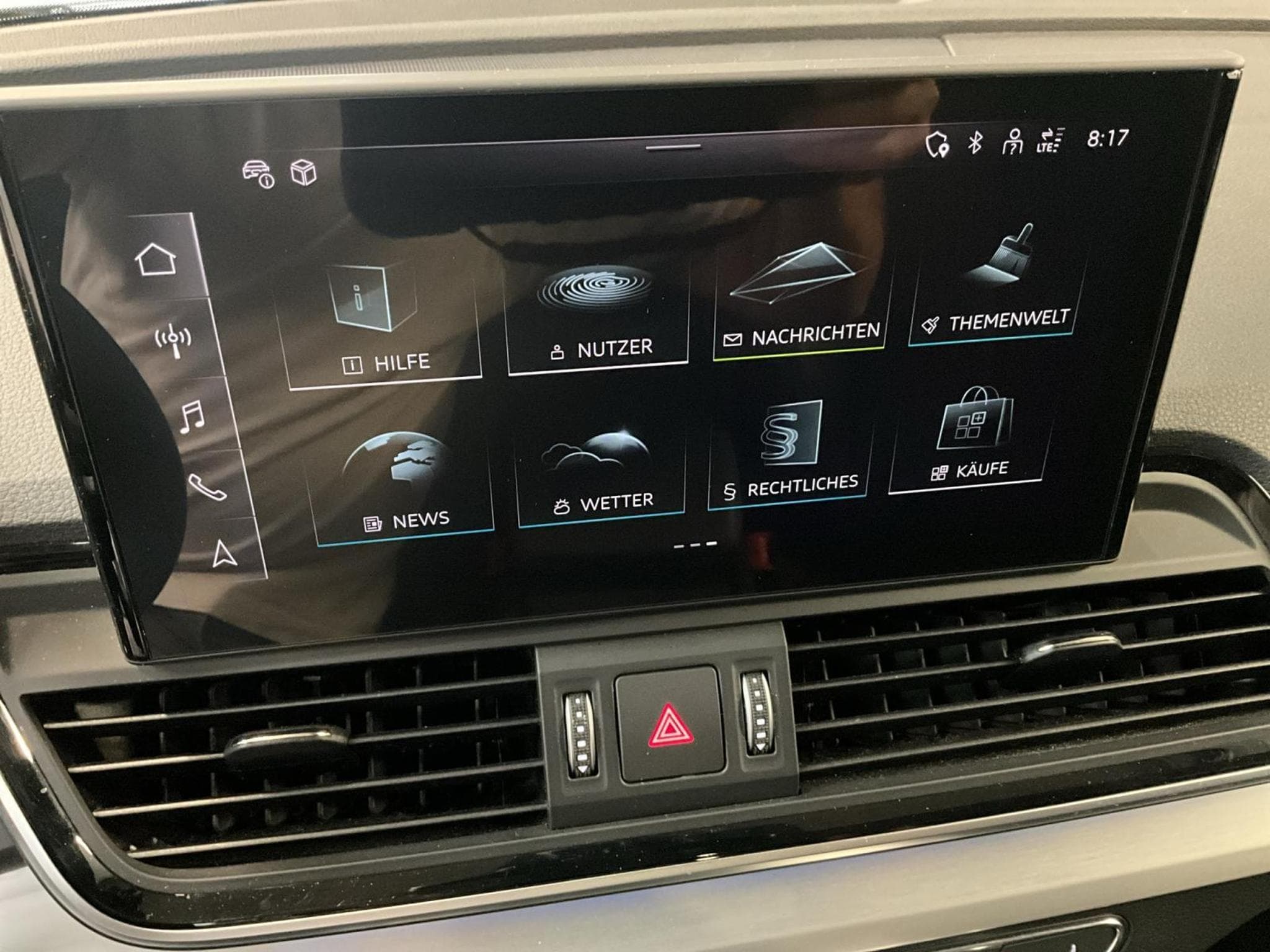 Audi SQ5 TDI+Quattro+TipTronic+P.Premium+Pano+Black-Style (2023) - Photo 20