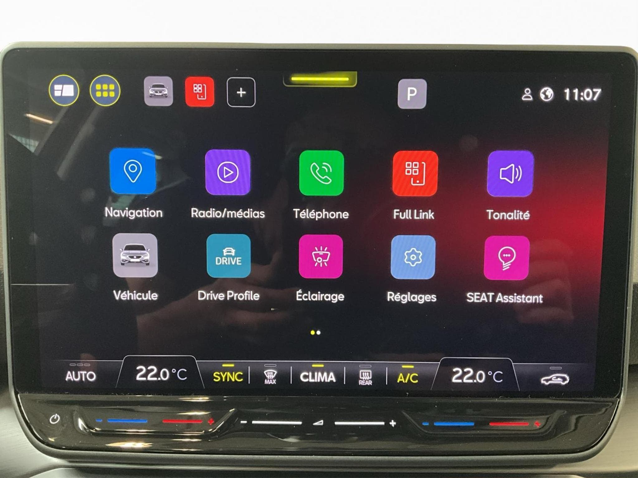 Seat Leon FR+Black-Edition+Matrix-LED+P.Vision+ (2025) - Photo 13
