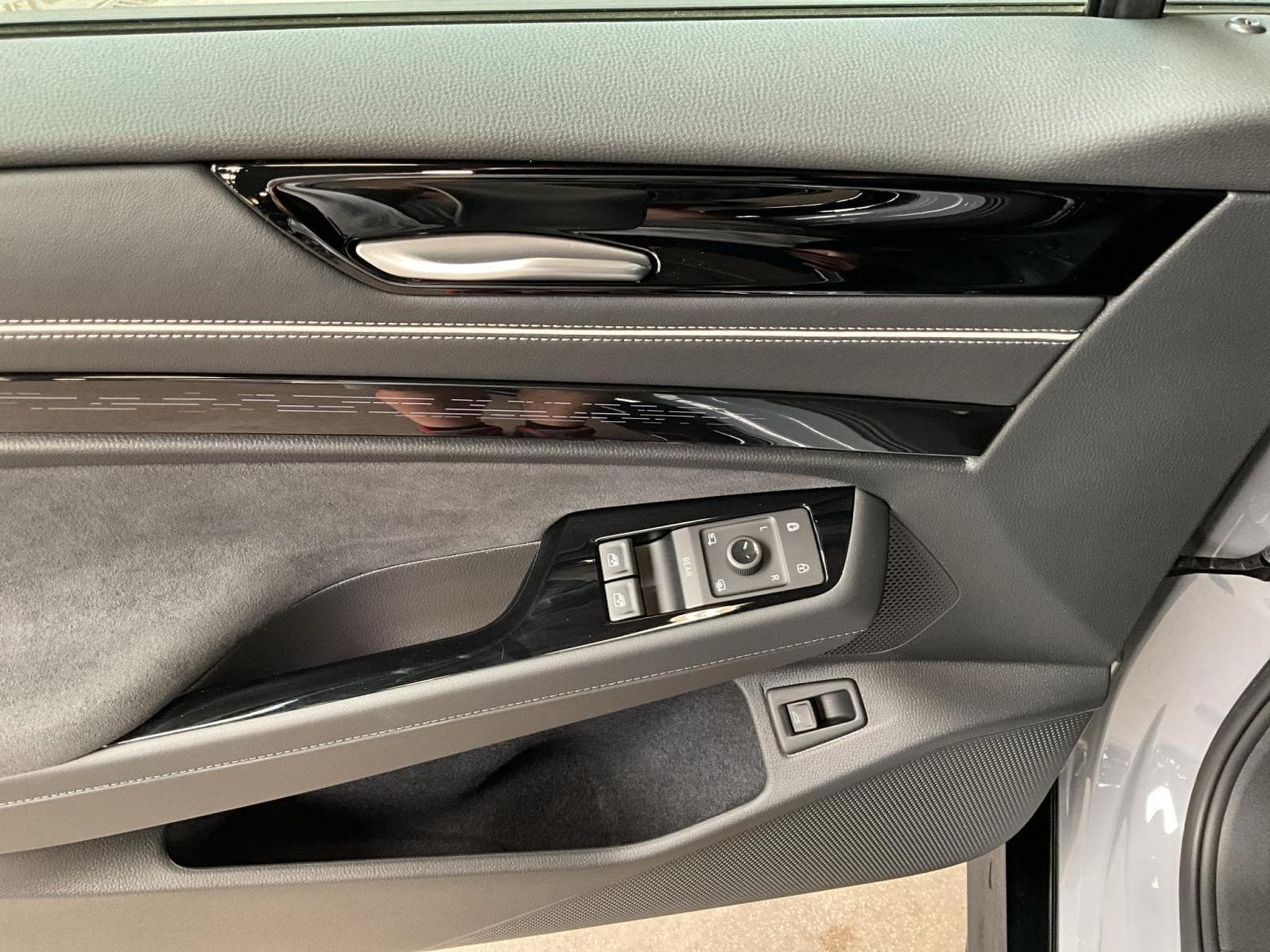 VW ID.7 77kWh+Pro+P.Confort+P.Assis.+P.Select (2025) - Photo 14