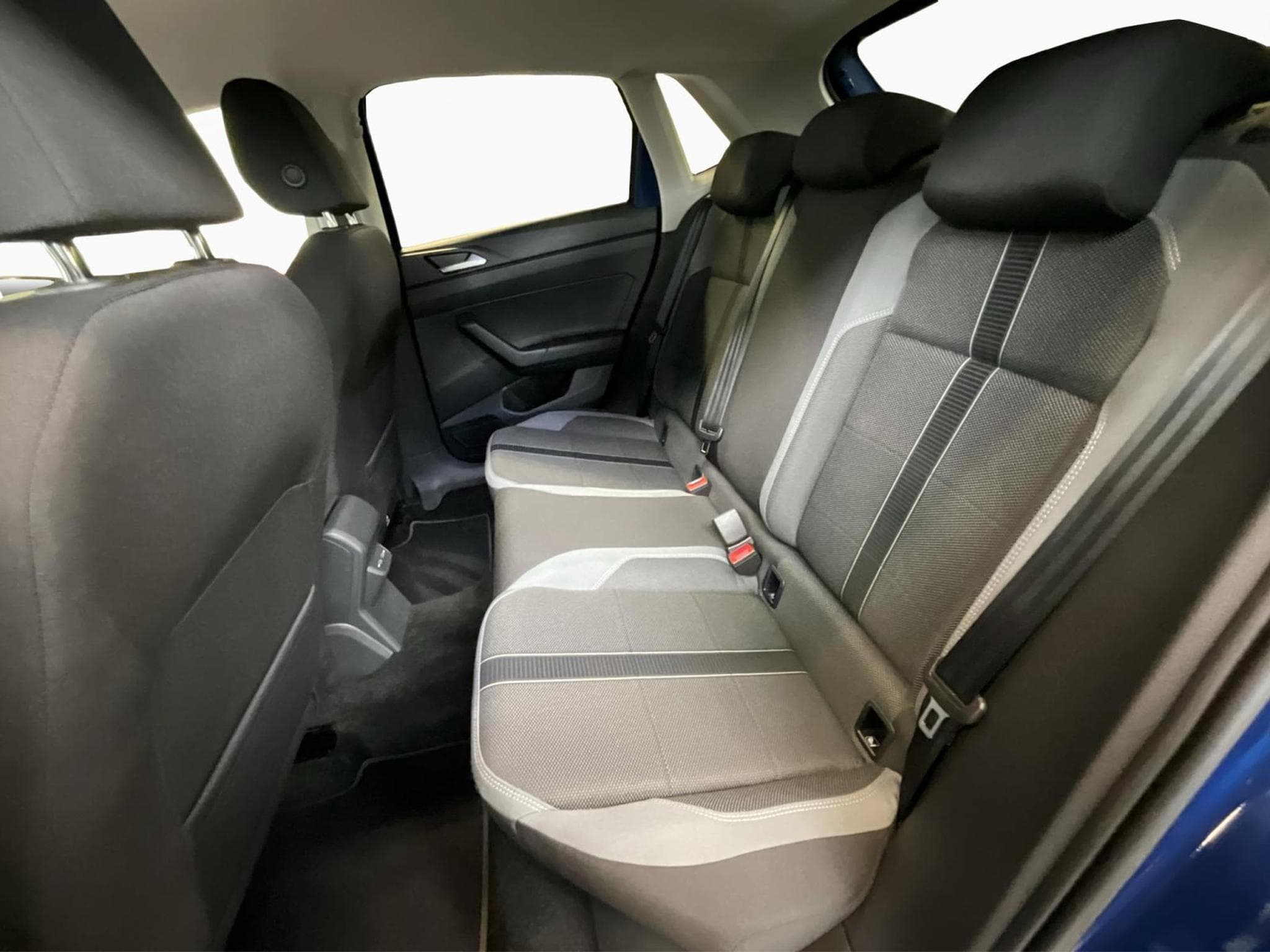 VW Polo Style+P.Assistance+P.Lumiere+Air-Care (2025) - Photo 15