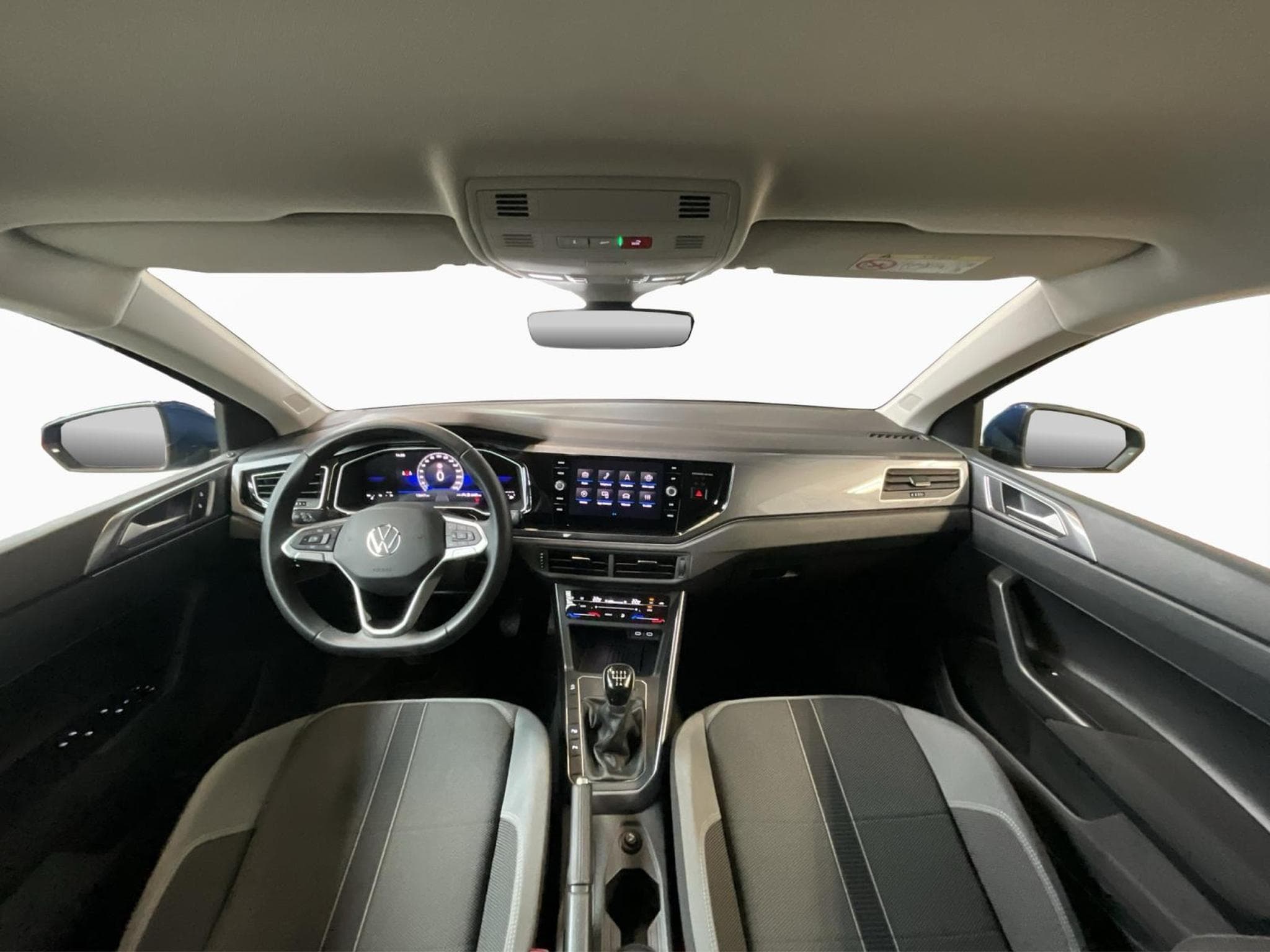 VW Polo Style+P.Assistance+P.Lumiere+Air-Care (2025) - Photo 2