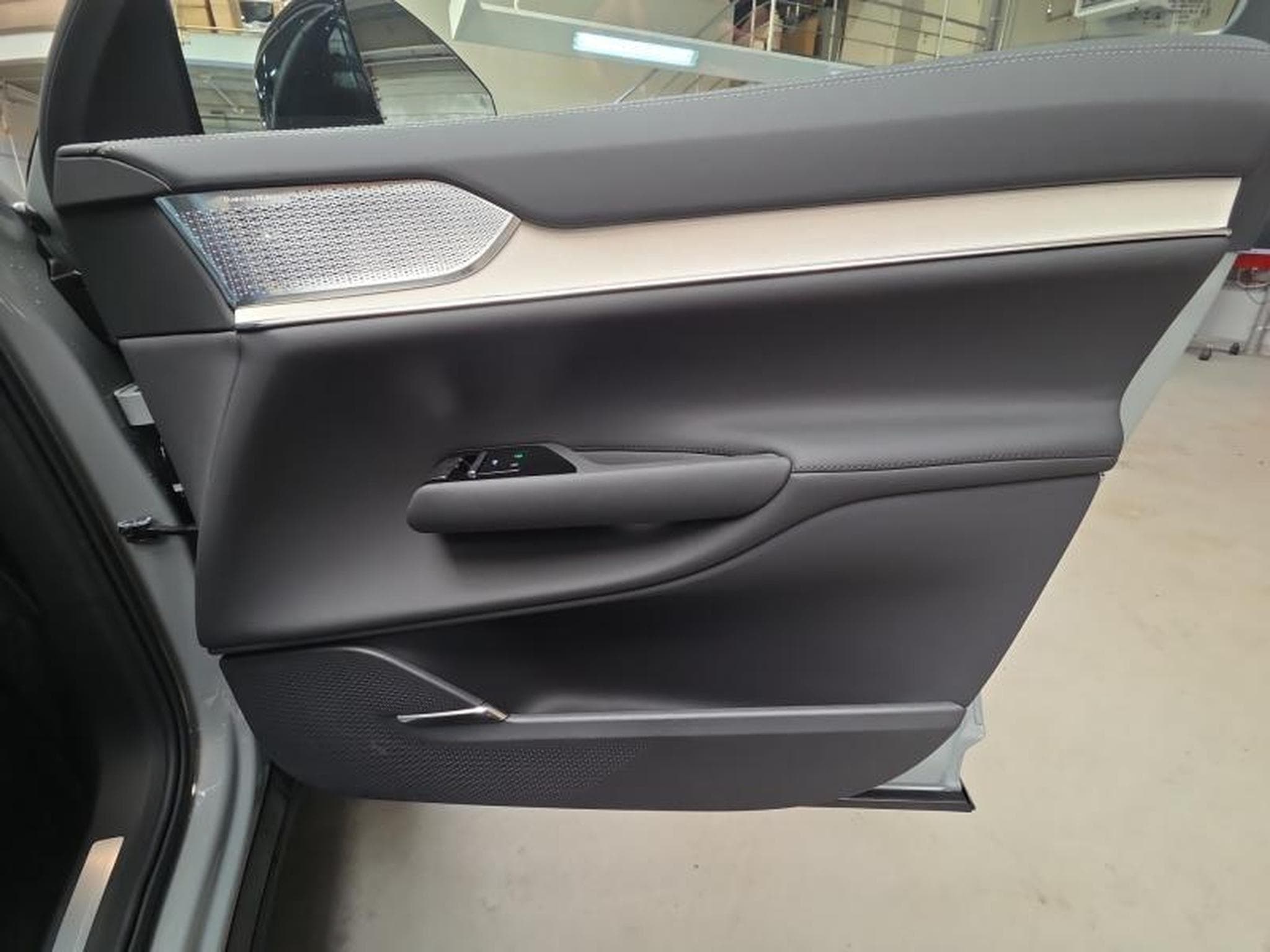 Volvo EX90 Ultra Dark Twin / Electrique (2026) - Photo 21