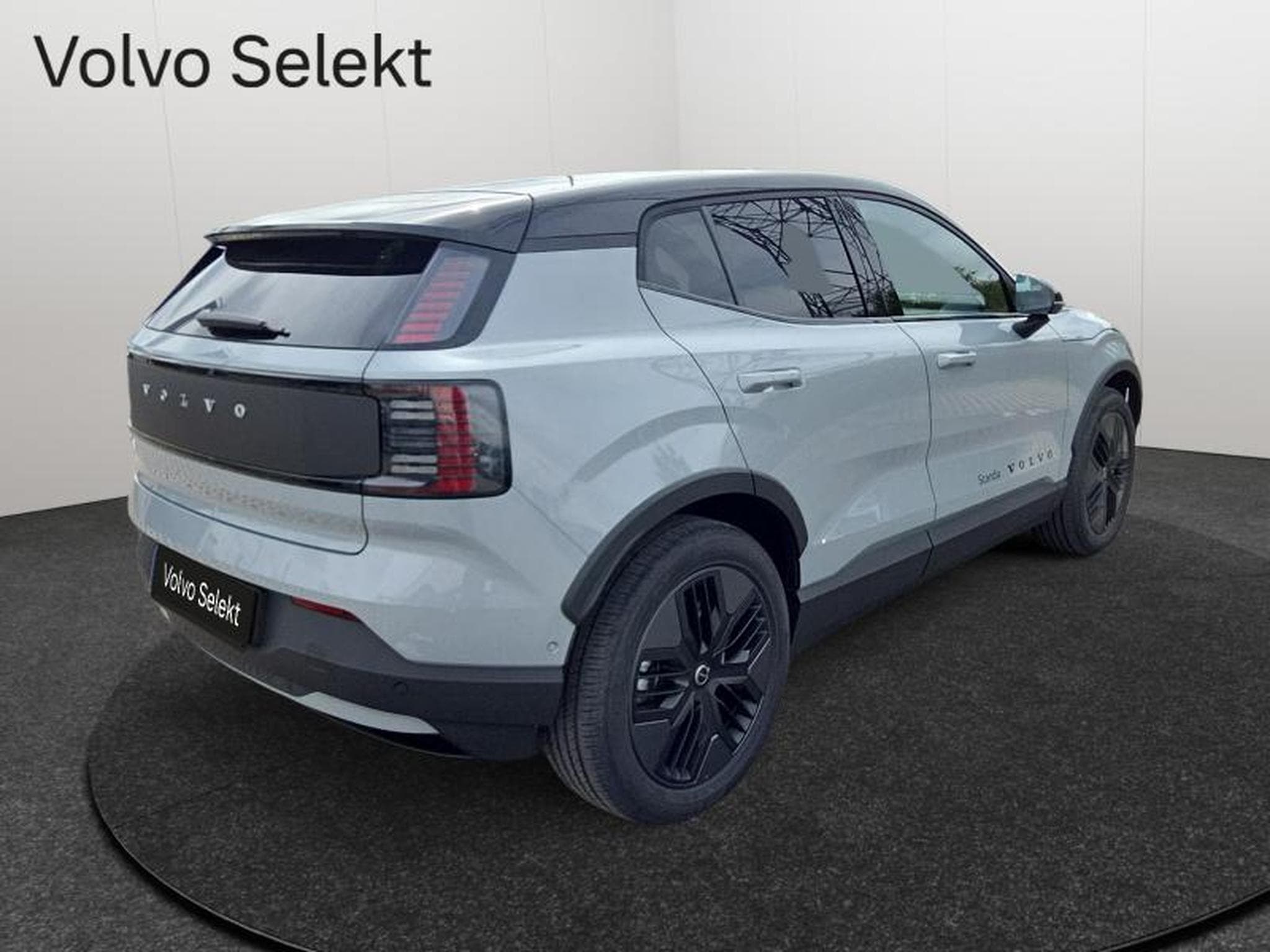 Volvo EX30 Cross Country Ultra Twin / Electrique (2026) - Photo 16