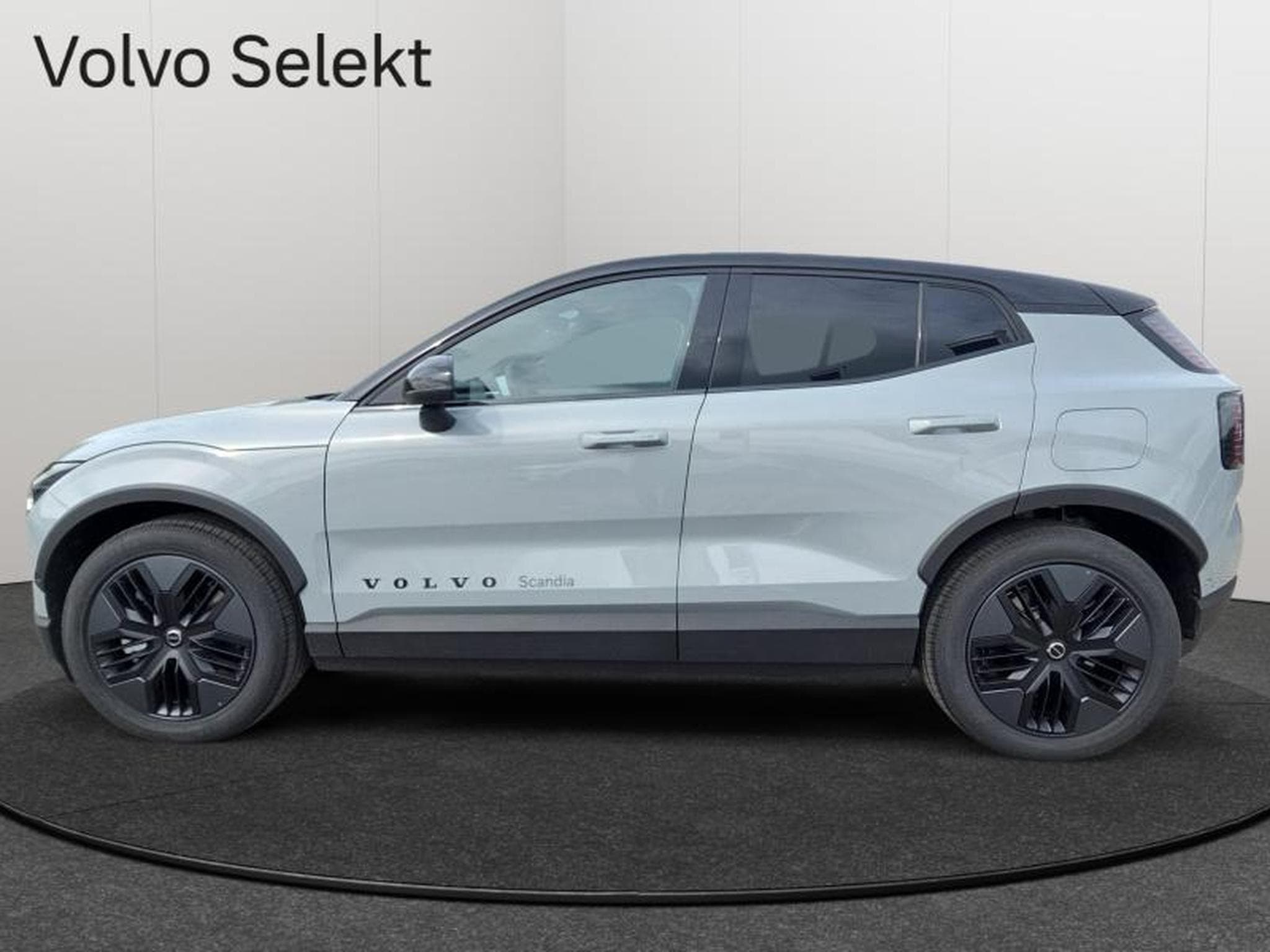 Volvo EX30 Cross Country Ultra Twin / Electrique (2026) - Photo 3