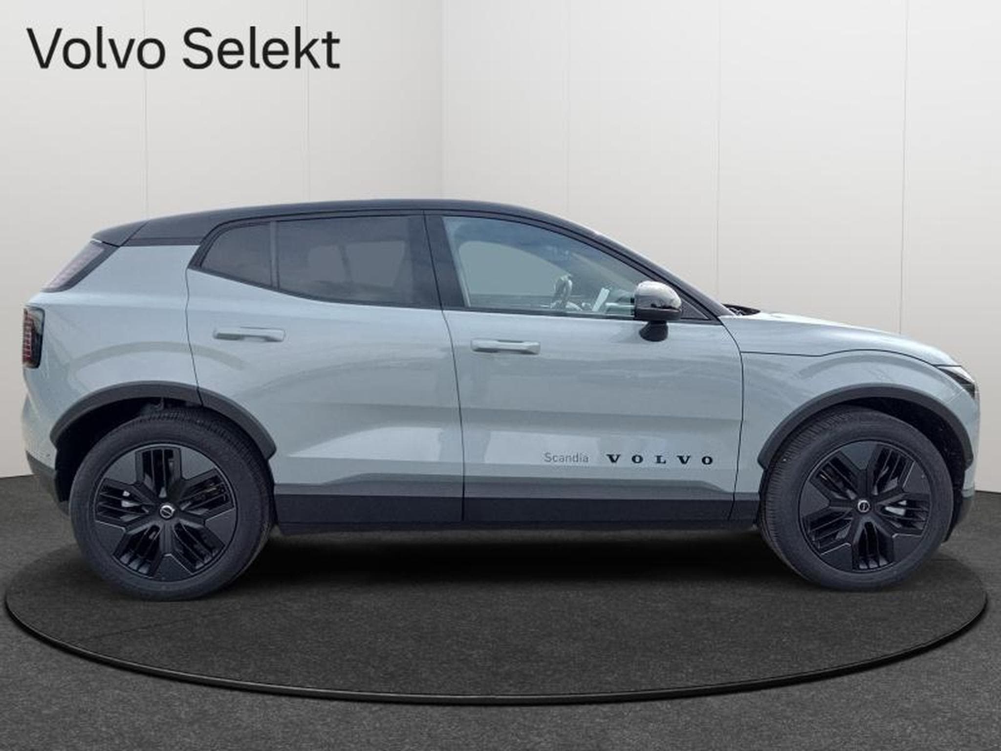 Volvo EX30 Cross Country Ultra Twin / Electrique (2026) - Photo 4