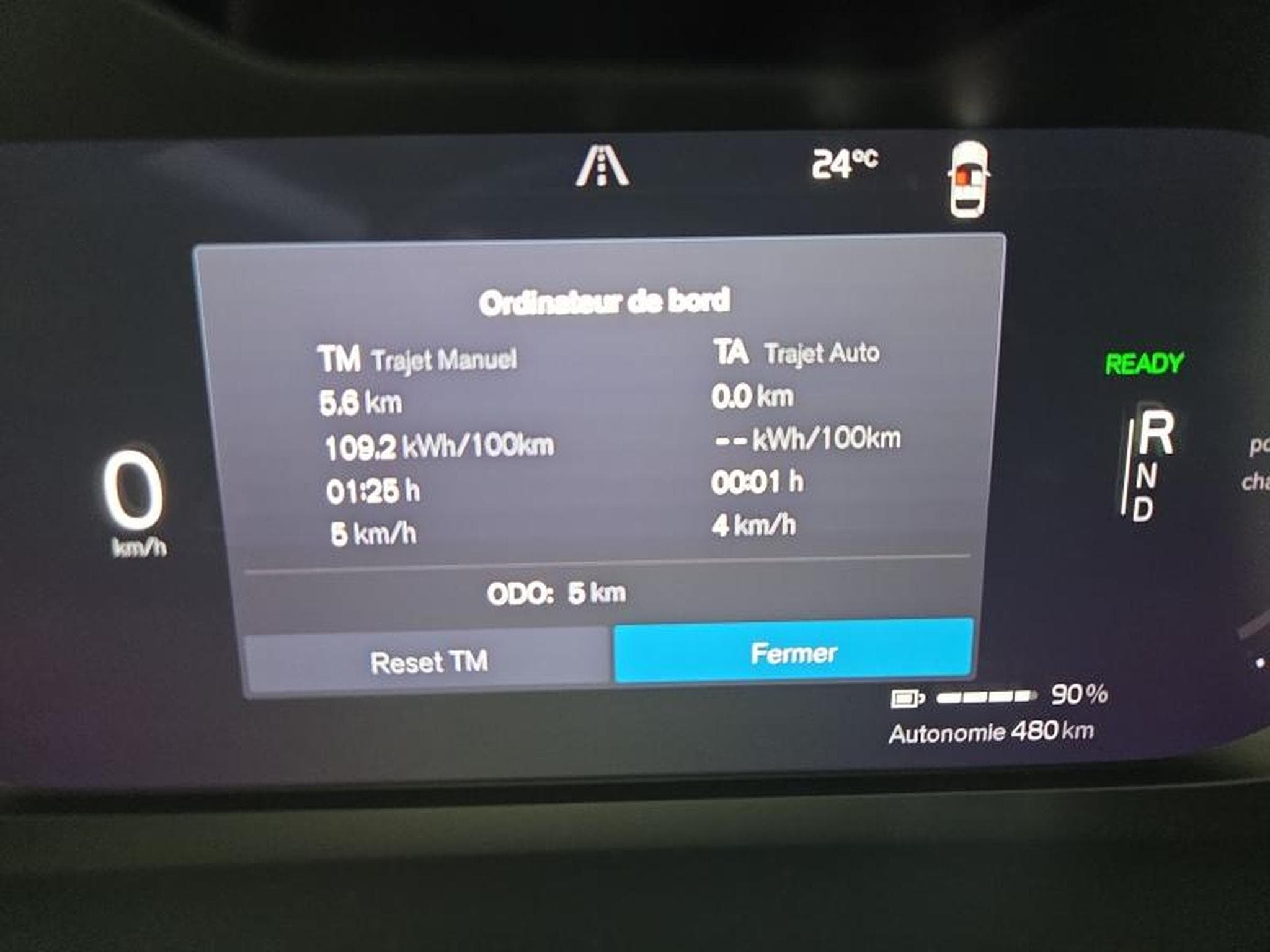 Volvo C40 Core Single Motor Extended Range (2025) - Photo 39