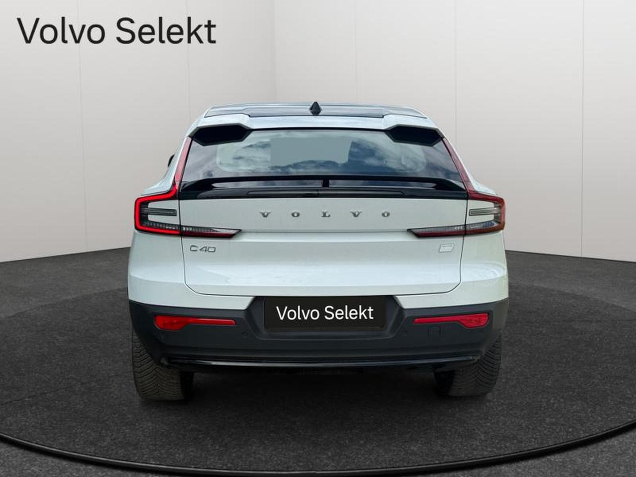 Volvo C40 Core Single Motor Extended Range (2025) - Photo 4