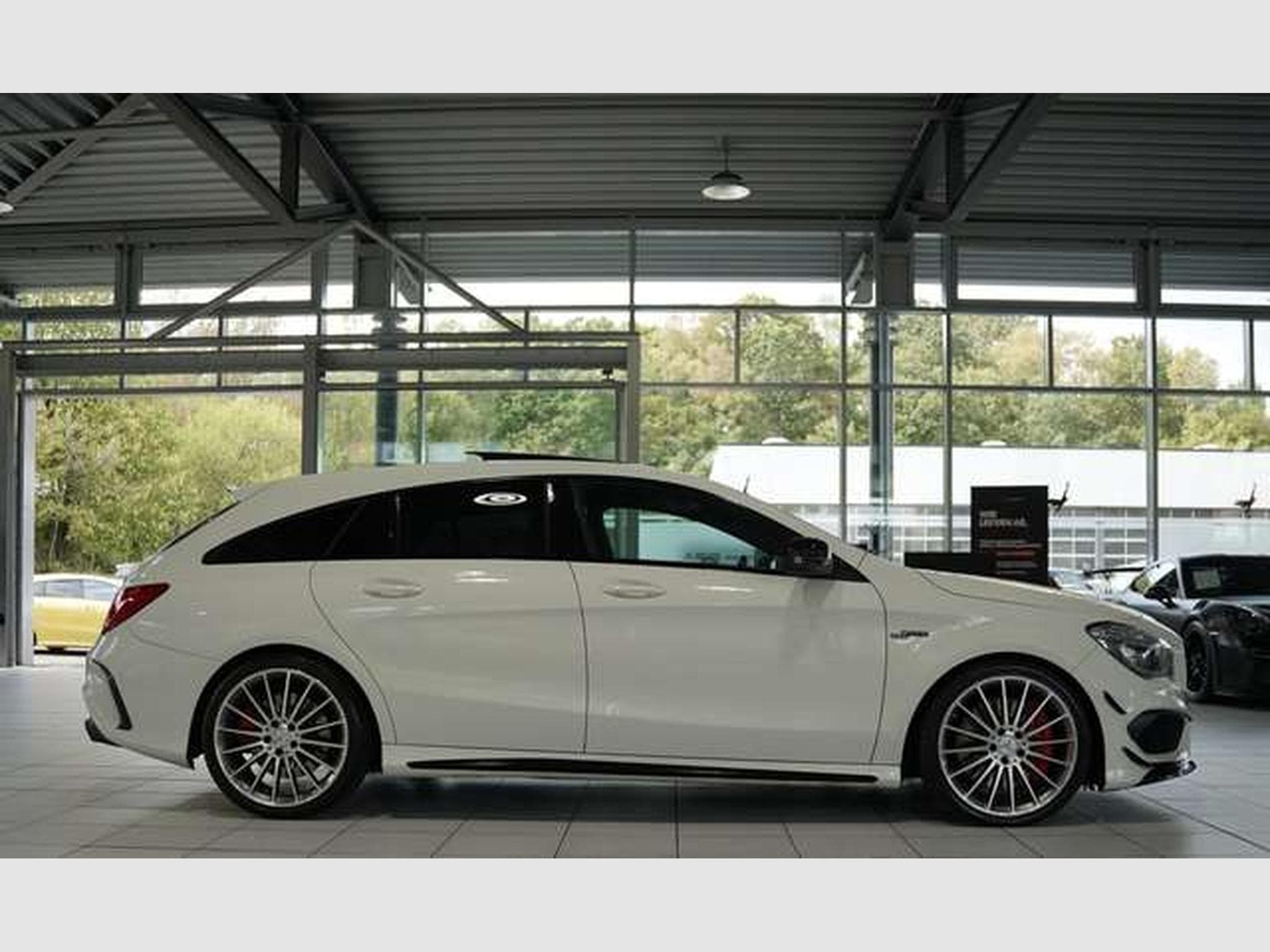 Mercedes CLA 45 AMG 4M *S-Abgas *H&K *Pano (2015) - Foto 6