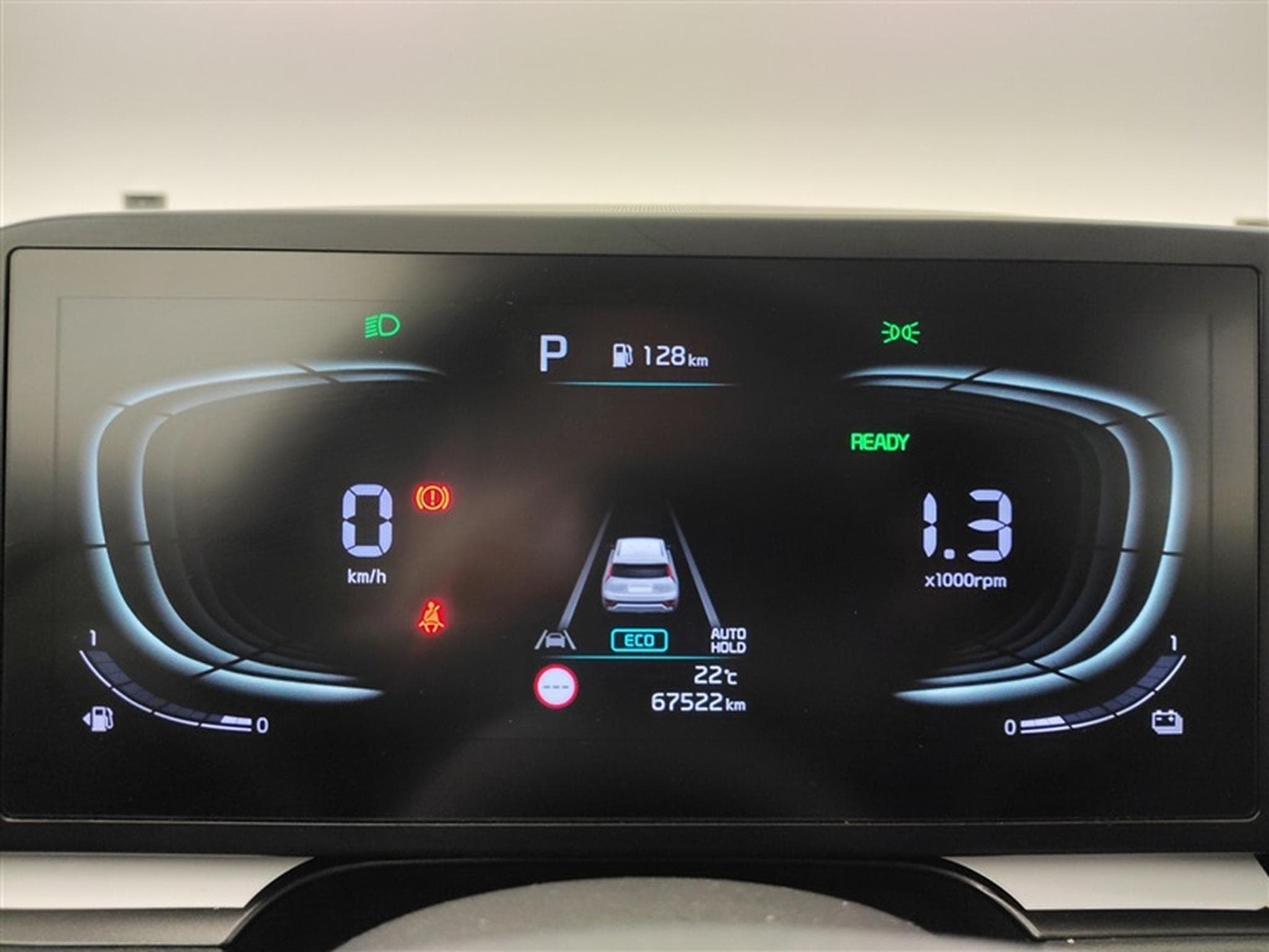 Kia Niro HEV 1.6 GDi Pure DCT (2023) - Photo 10