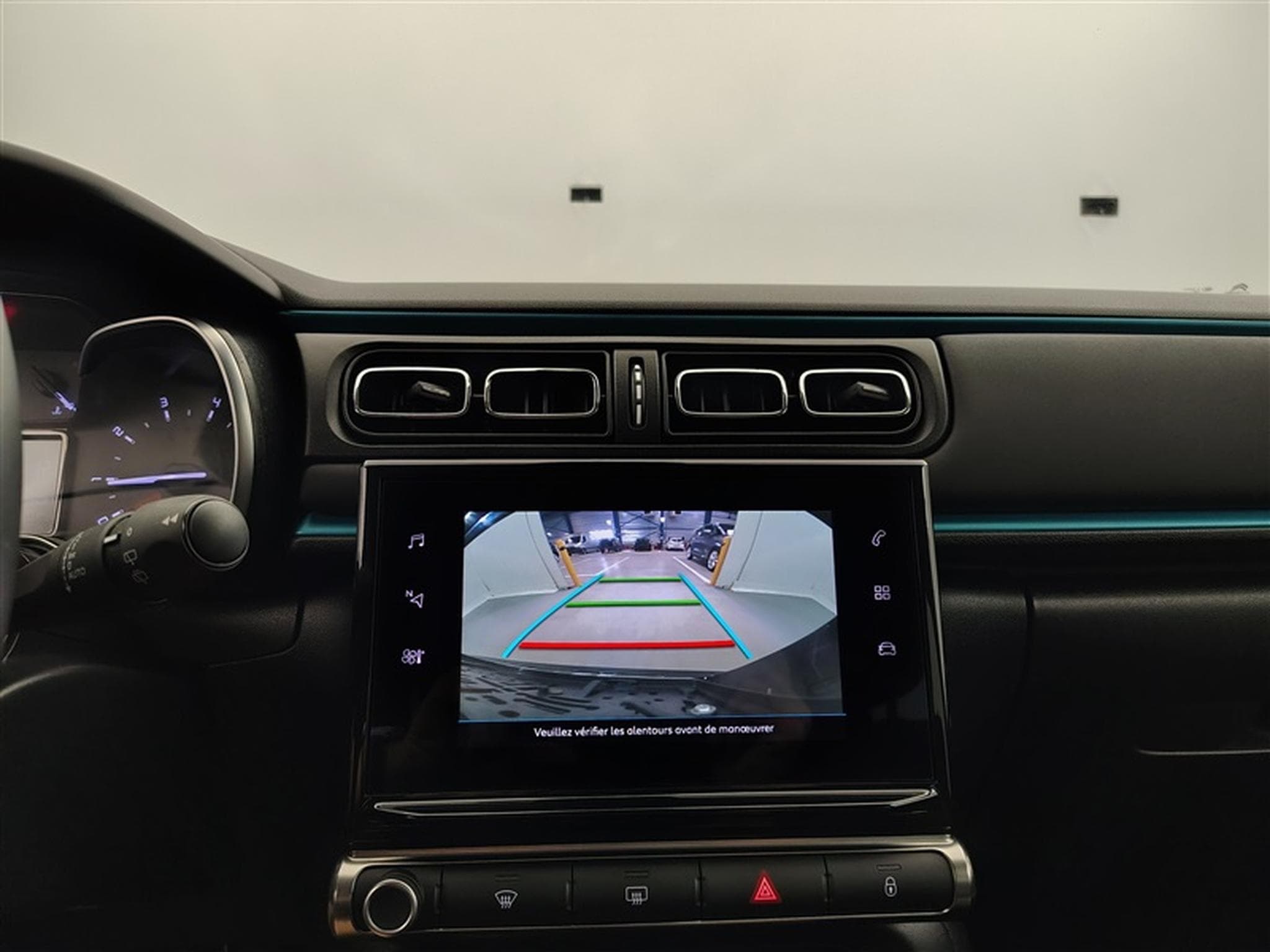 Citroen C3 1.2 PureTech Shine S&S°NAV°CARPLAY°CAM°FULL LED (2022) - Photo 17