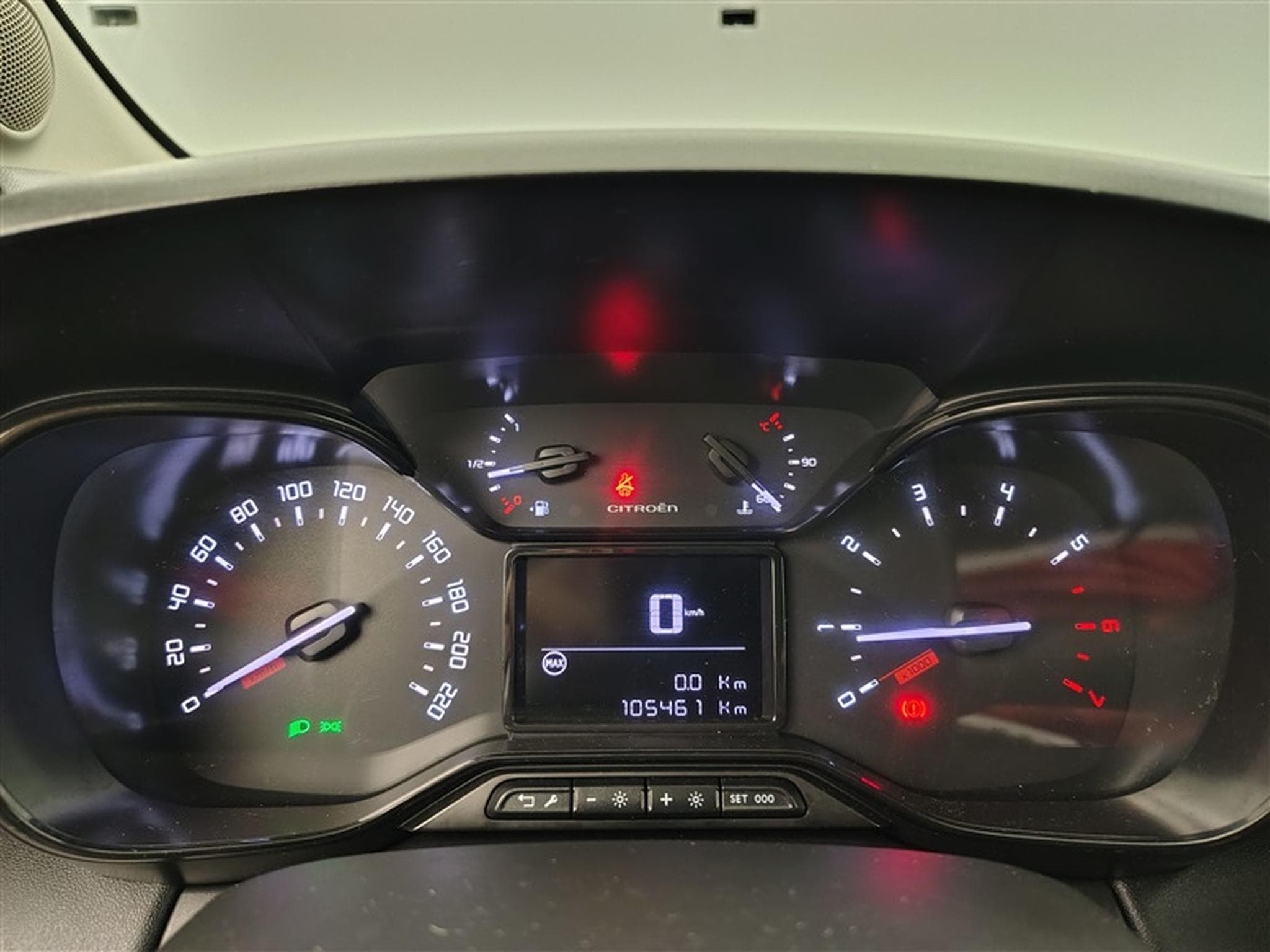 Citroen C3 Aircross 1.5 BlueHDi Shine (2021) - Photo 10