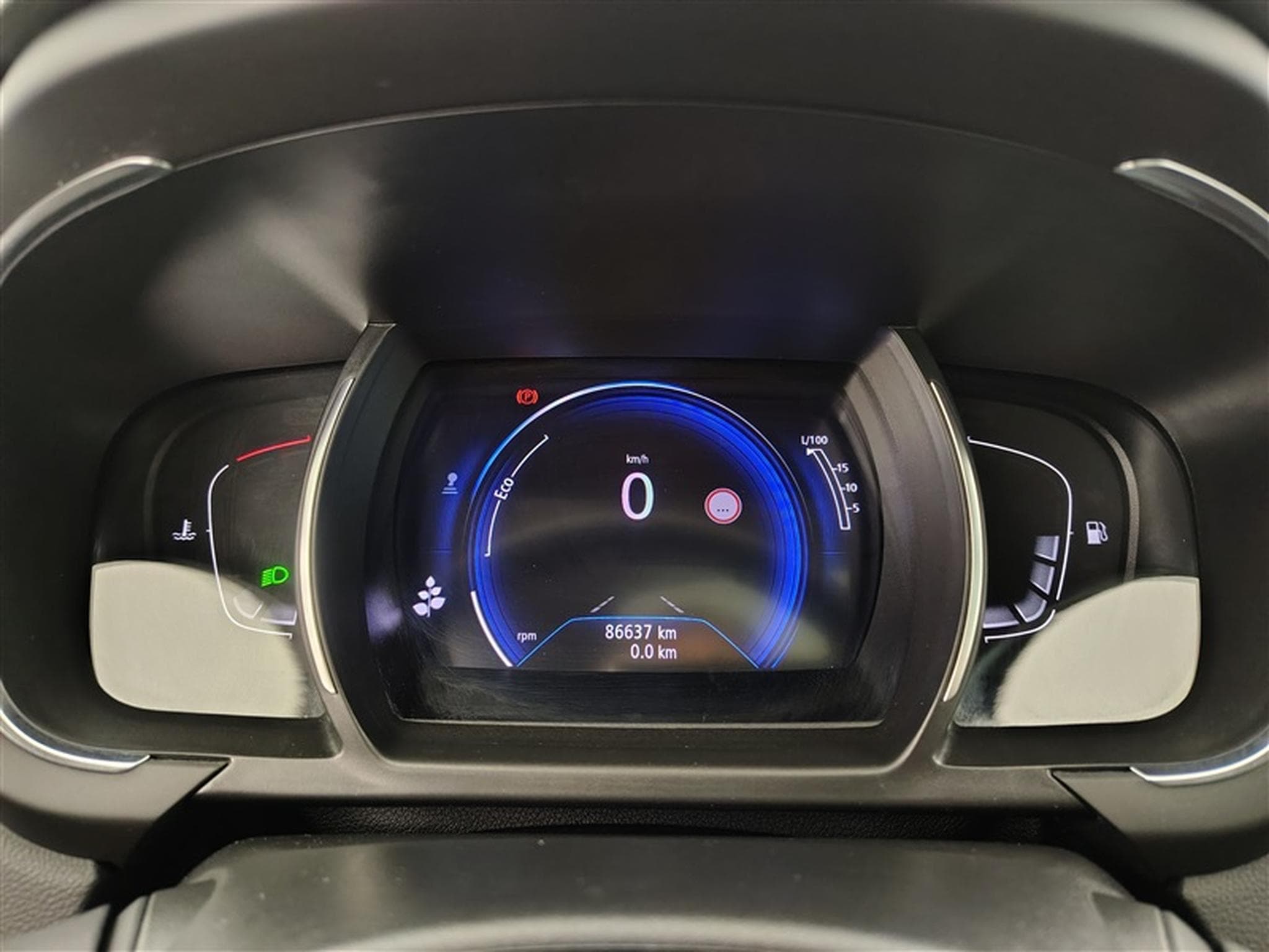 Renault Scenic 1.33 TCe Buisness GPF (EU6.2) (2019) - Photo 10