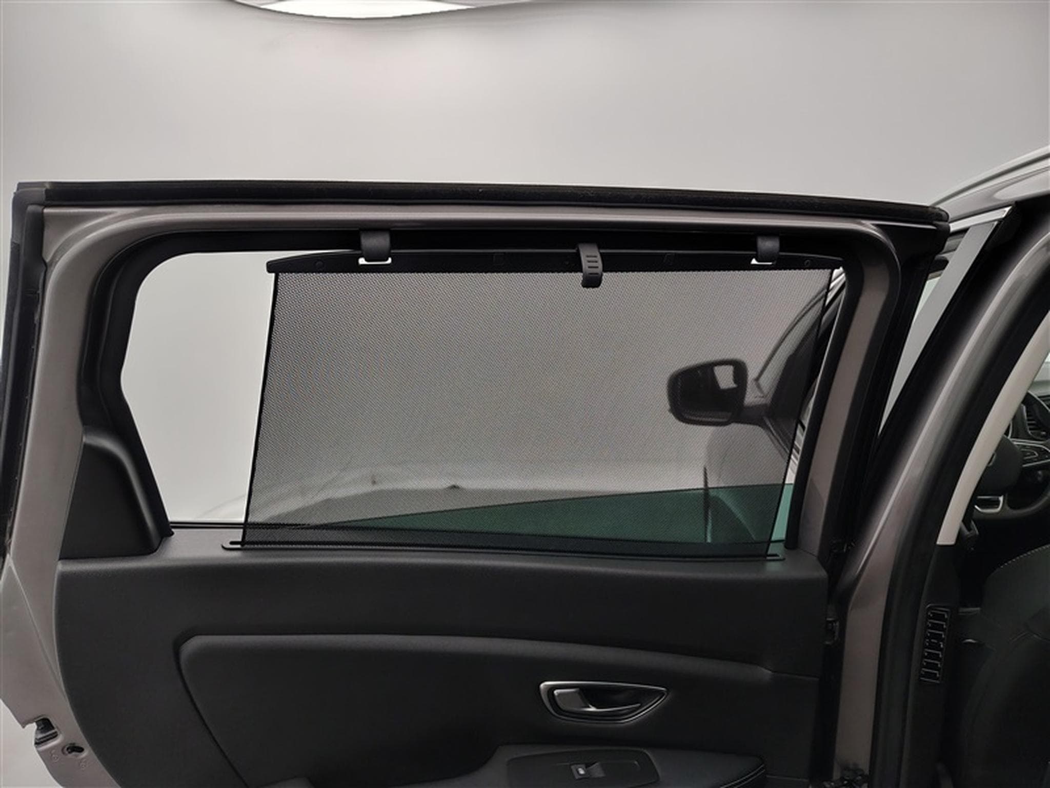 Renault Scenic 1.33 TCe Buisness GPF (EU6.2) (2019) - Photo 20