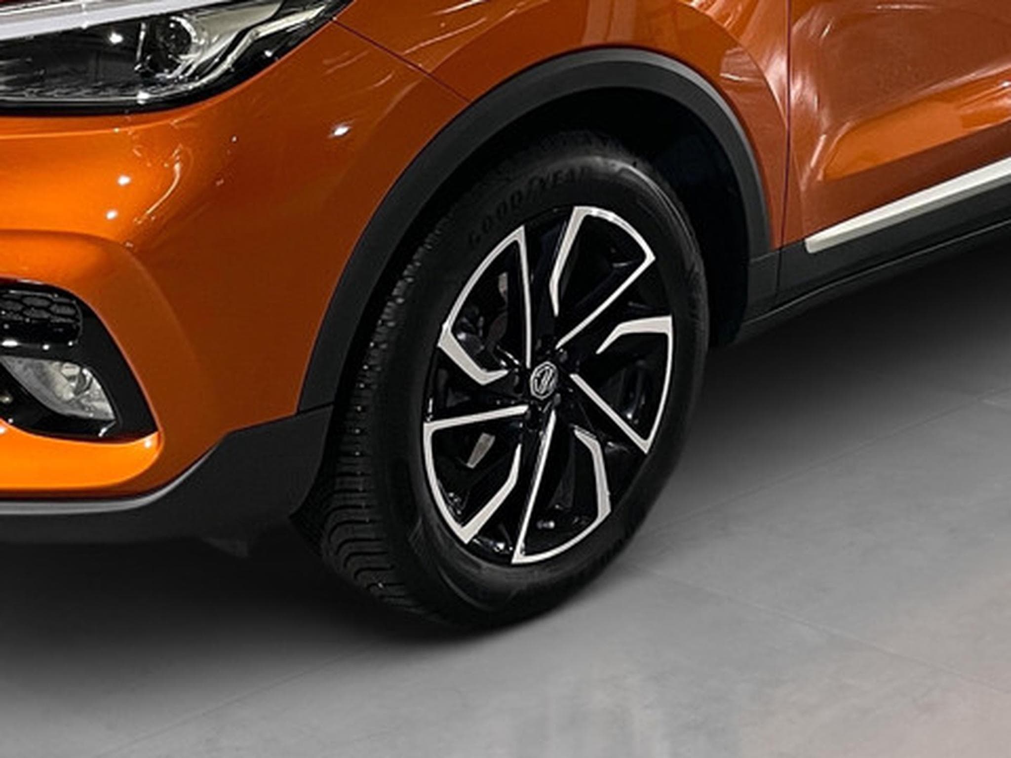 MG ZS 1.0 T-GDi AT LUXURY (2024) - Photo 20