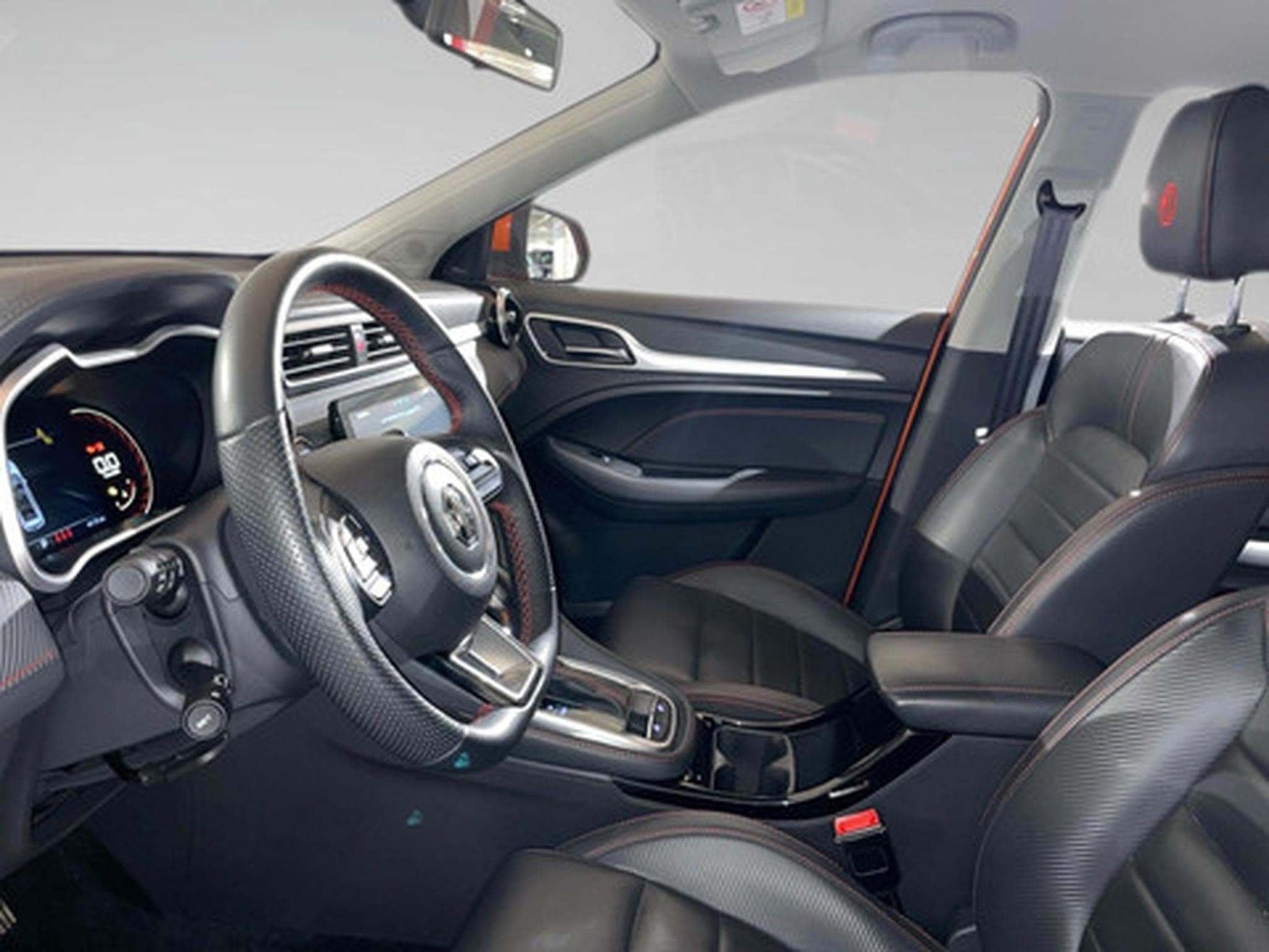 MG ZS 1.0 T-GDi AT LUXURY (2024) - Photo 4