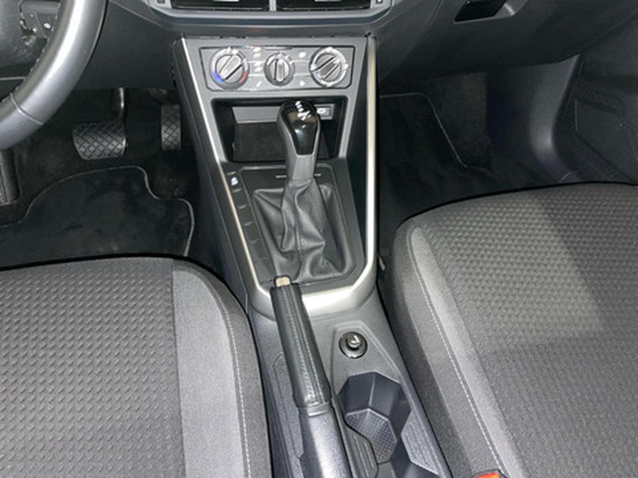 VW Taigo 1.0 TSI 81kW DSG (2022) - Photo 10