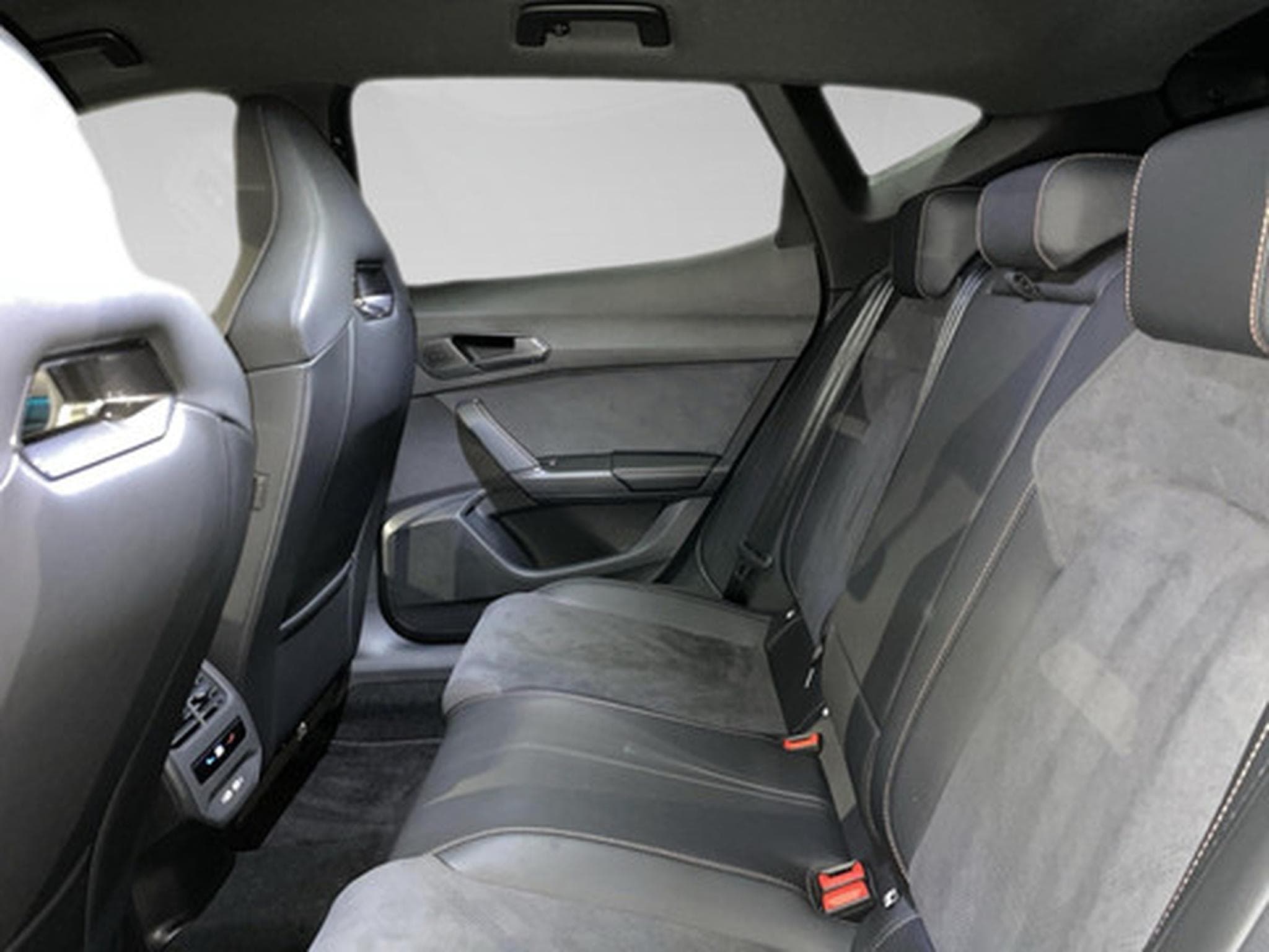 Cupra Formentor 2.0 VZ 245kW (2024) - Photo 11