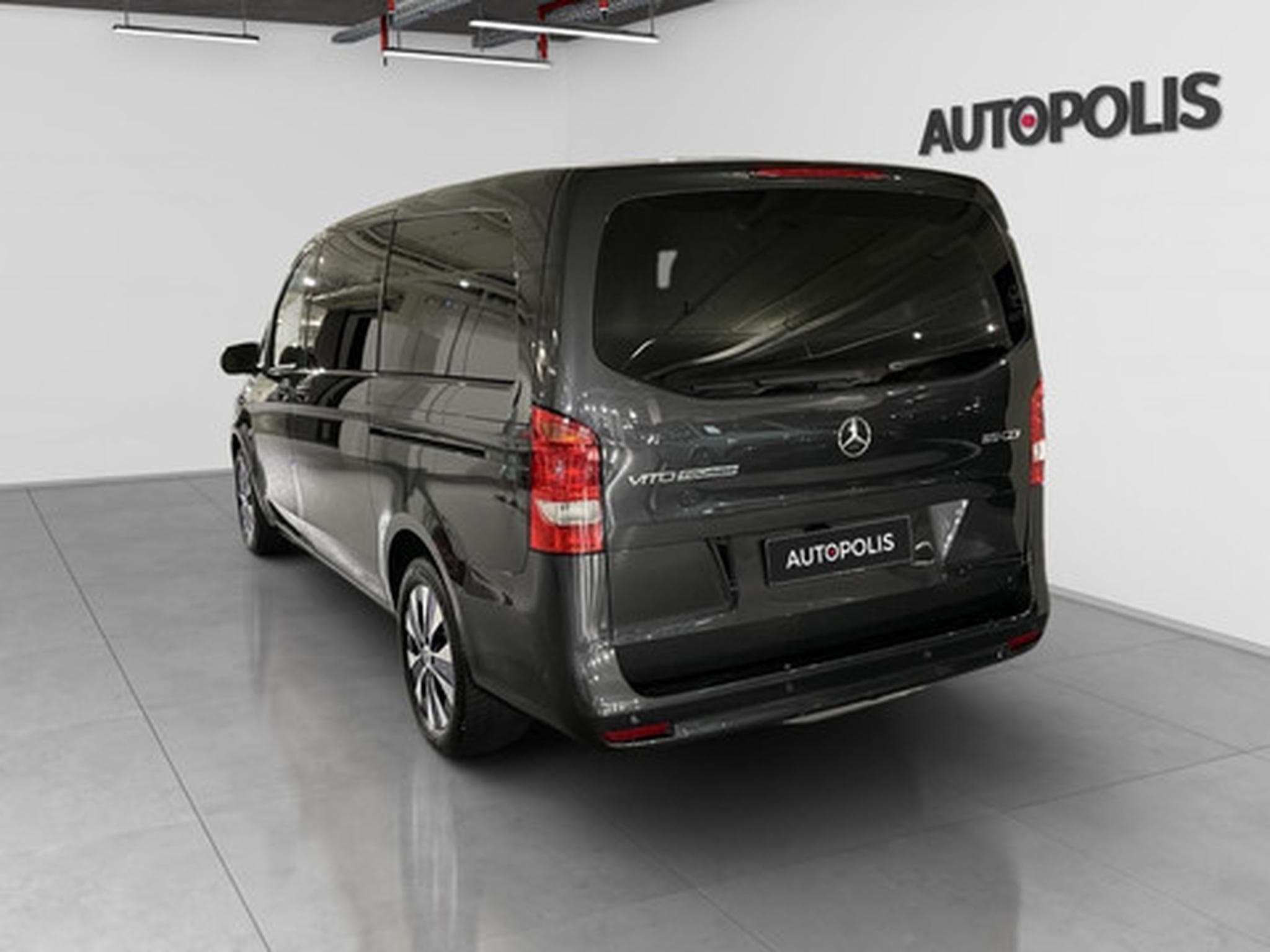 Mercedes Vito 2.0 Vito TOURER EDITION VIP 8 PLACES (2023) - Photo 22