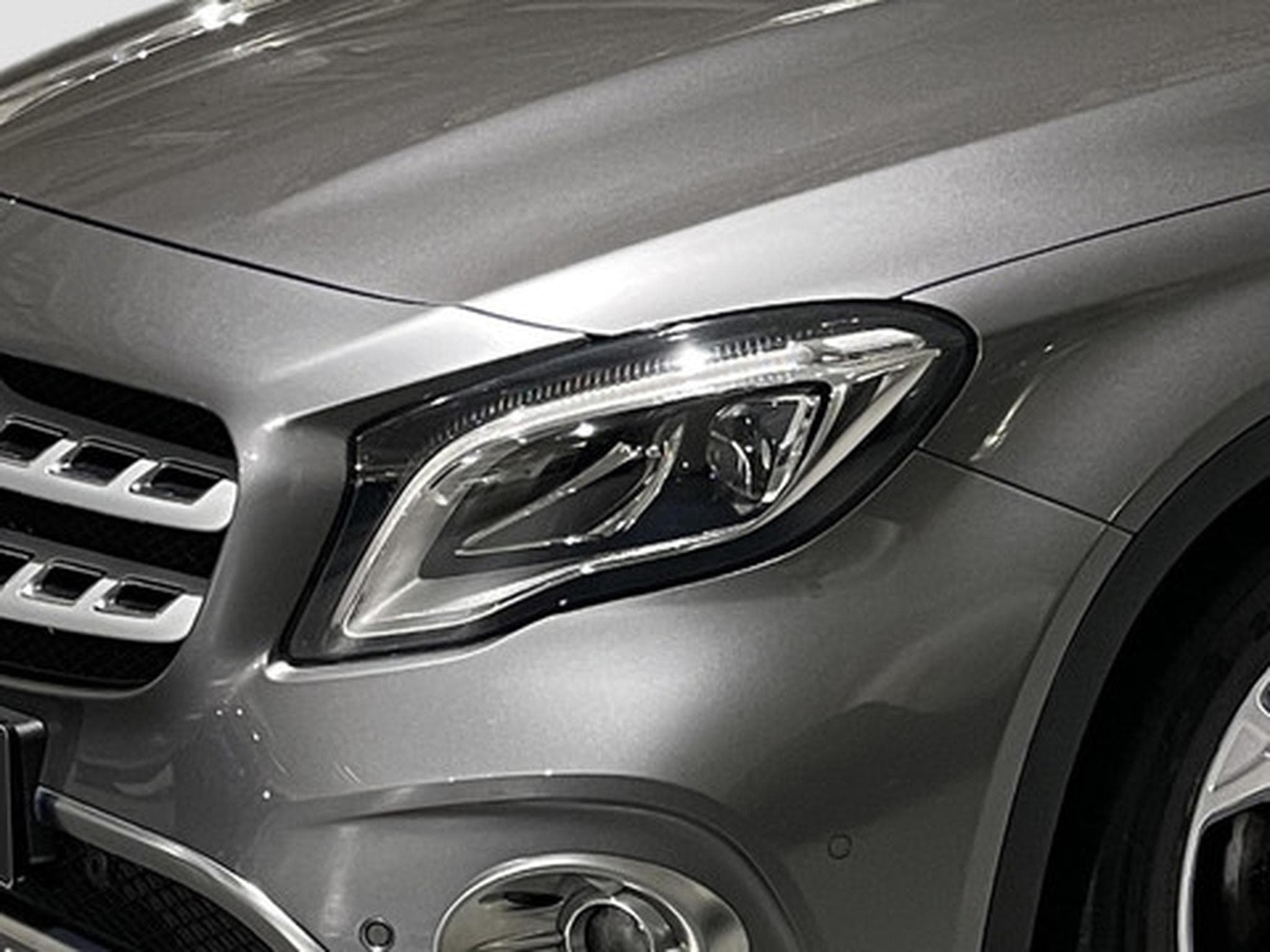 Mercedes GLA 200 GLA d DCT PACK URBAN (2017) - Foto 21