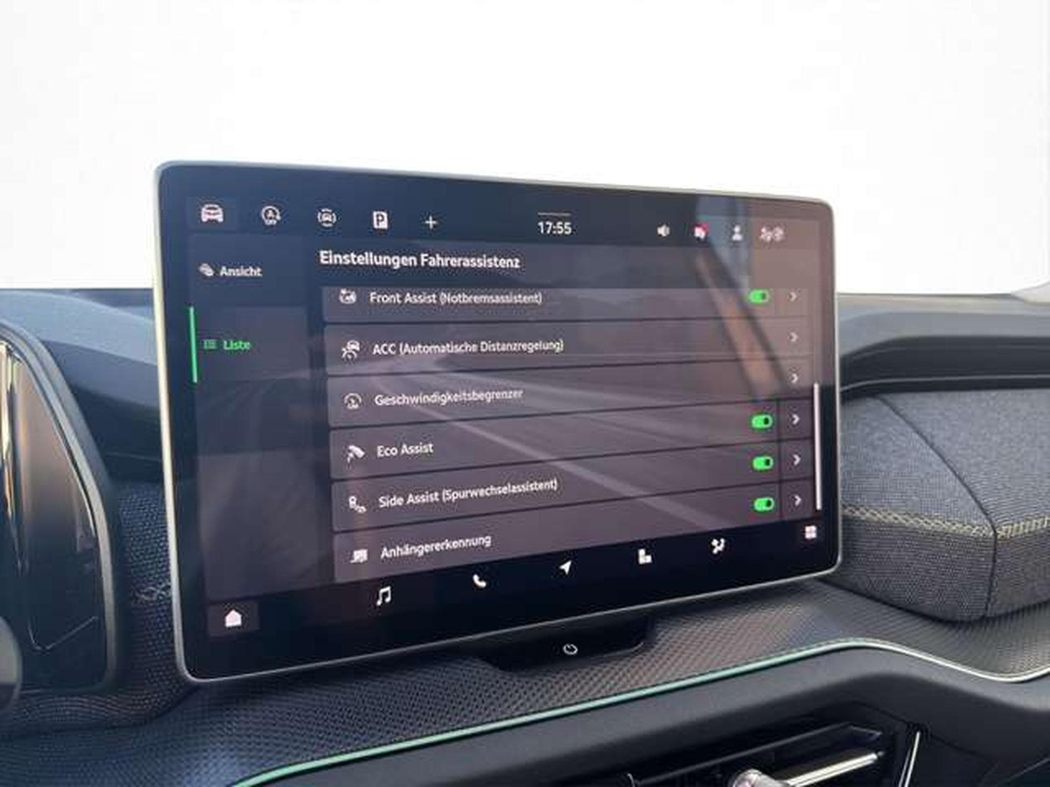 Skoda Kodiaq 2.0 TDI Selection/Komfort-P./AHK/Nav/LED (2024) - Photo 24