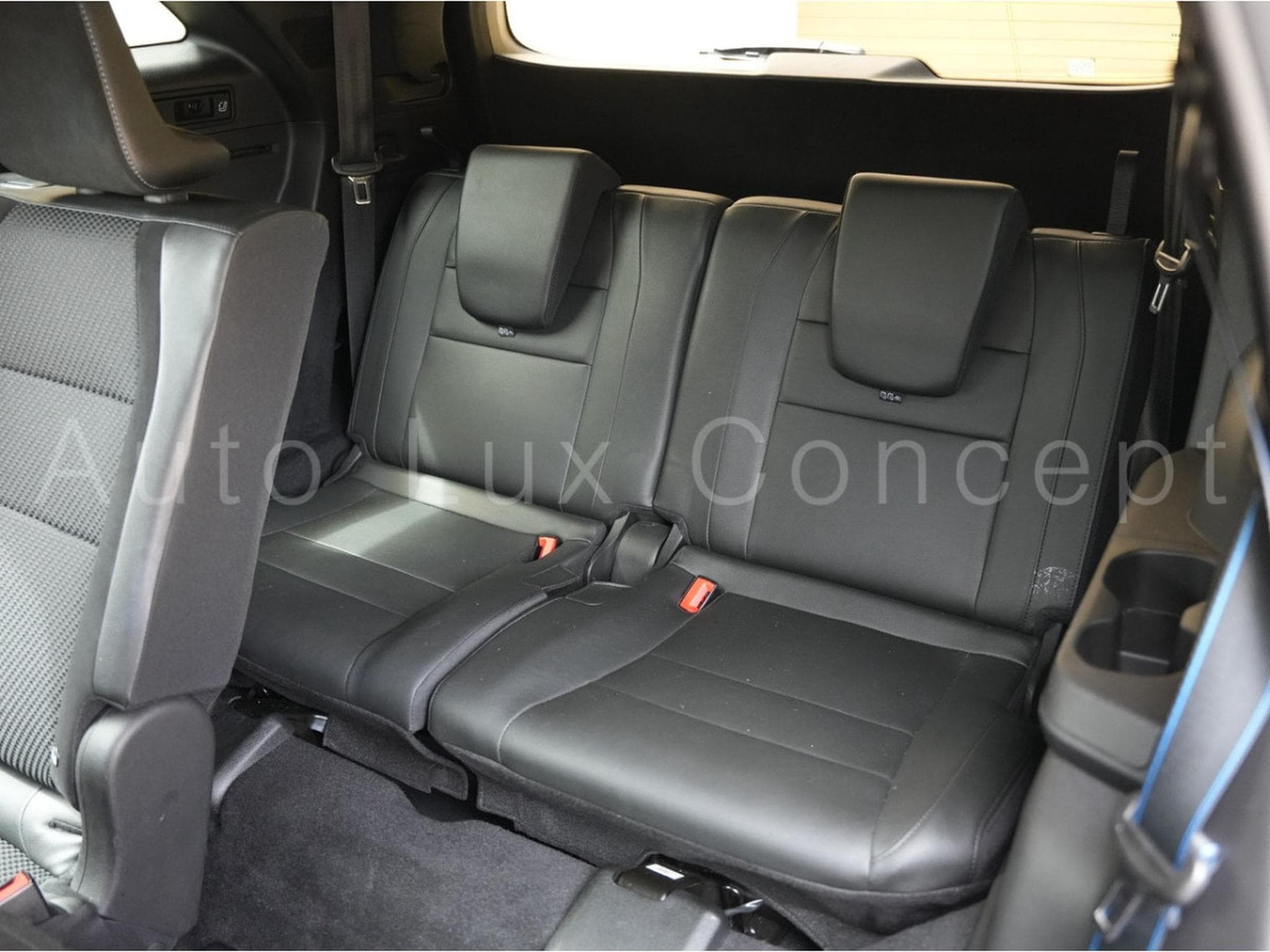 Renault Espace E-Tech Full Hybrid 200 Esprit Alpine 7 places (2025) - Photo 10