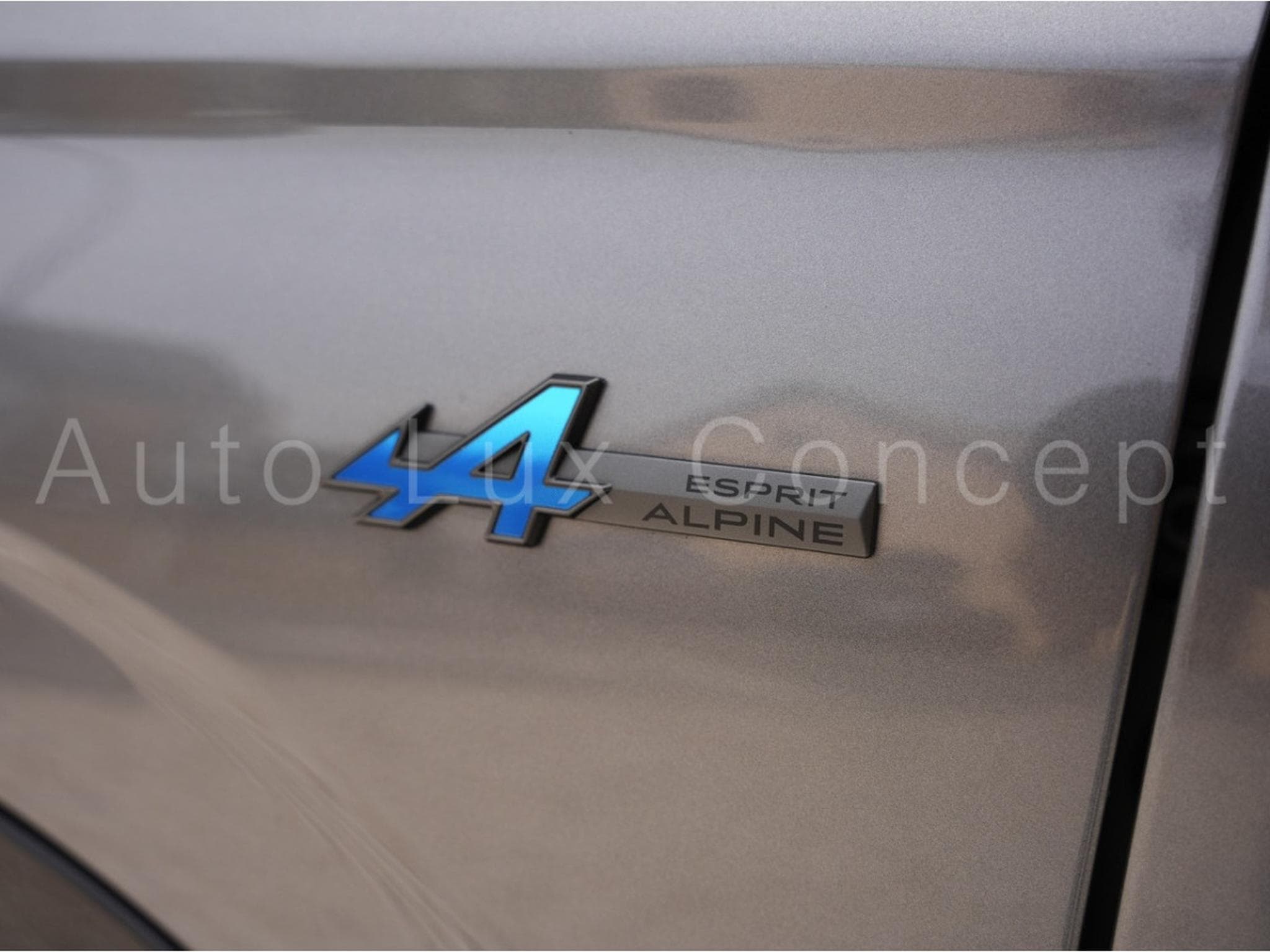 Renault Espace E-Tech Full Hybrid 200 Esprit Alpine 7 places (2025) - Photo 12