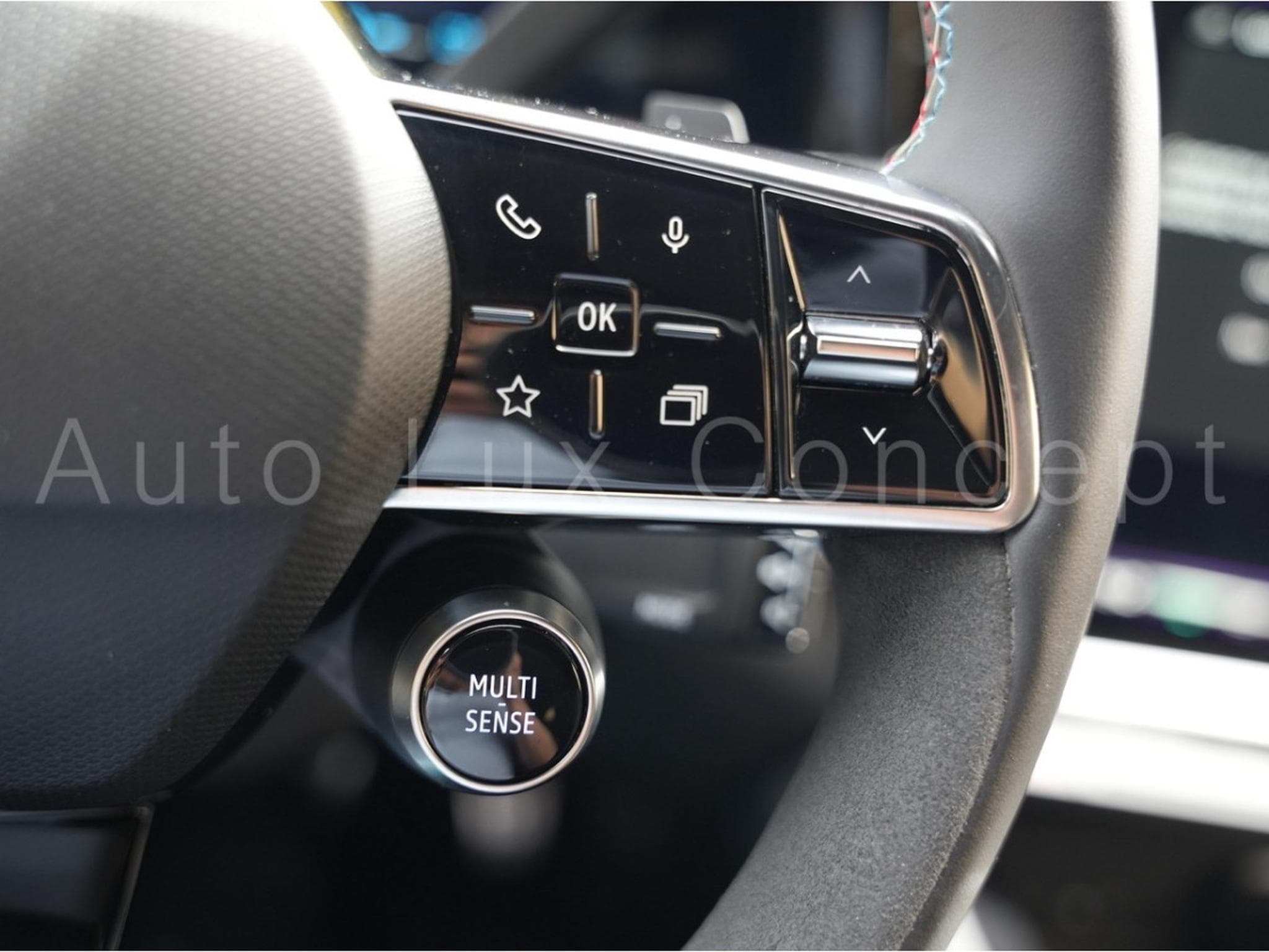 Renault Espace E-Tech Full Hybrid 200 Esprit Alpine 7 places (2025) - Photo 29