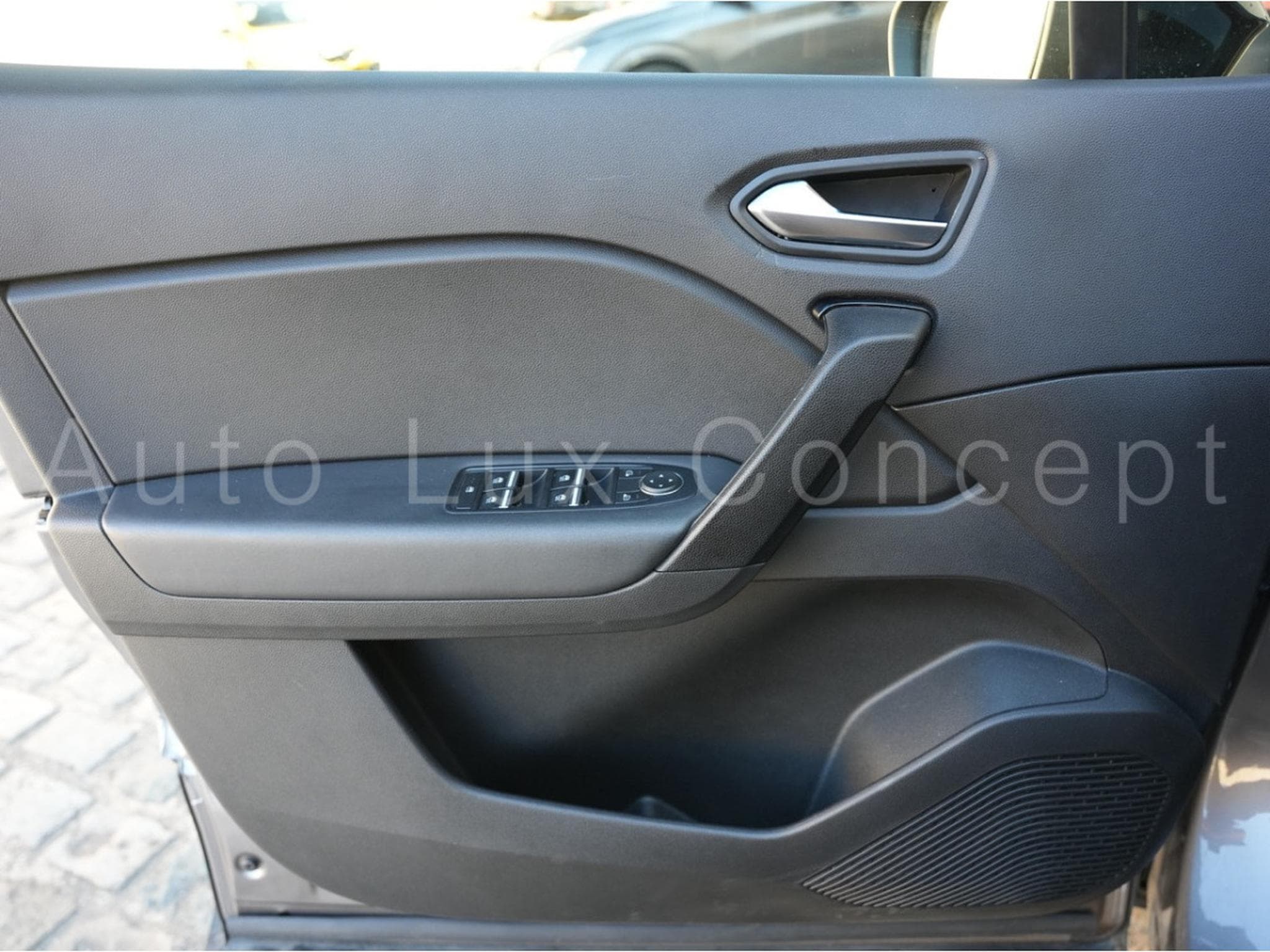 Renault Captur Eco-G 100 Evolution (2025) - Photo 13