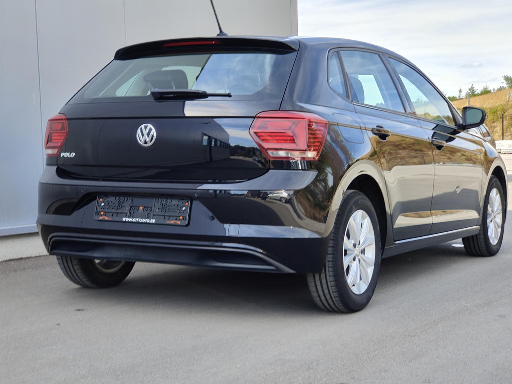 VW Polo 1.6 TDI CARPLAY BLUETOOTH CAMERA CAPTEUR AV/ARR (2020) - Foto 23