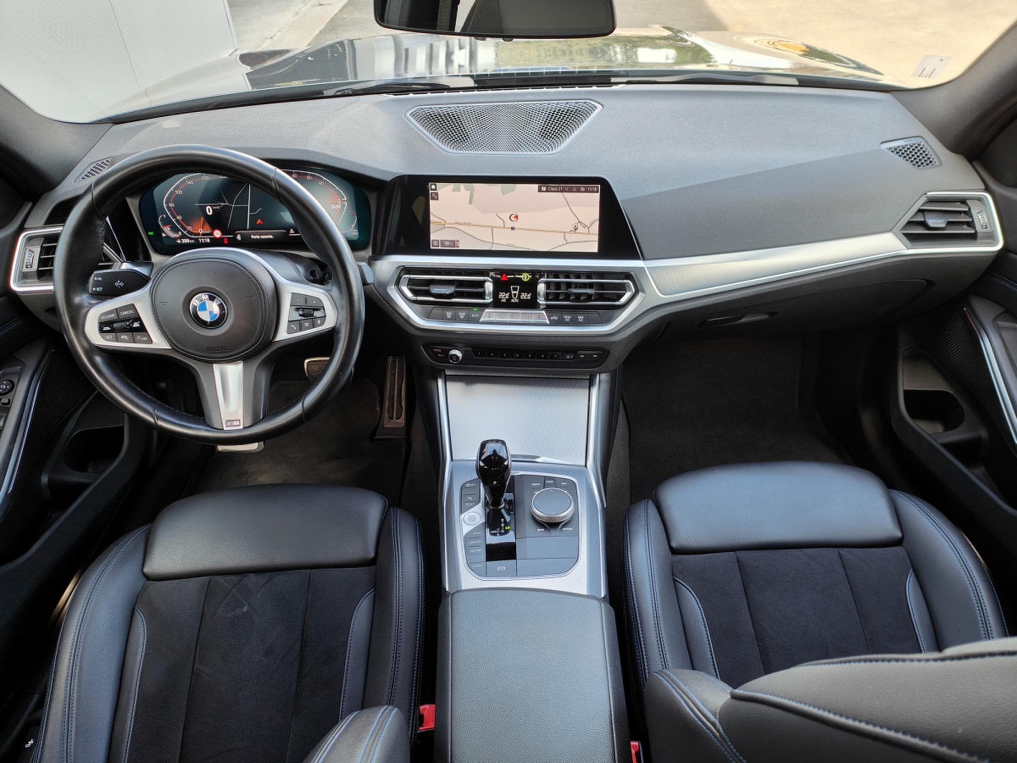 BMW 318 318iA PACK M CARPLAY GPS CAMERA ECLAIRAGE AMBIANCE (2021) - Foto 10