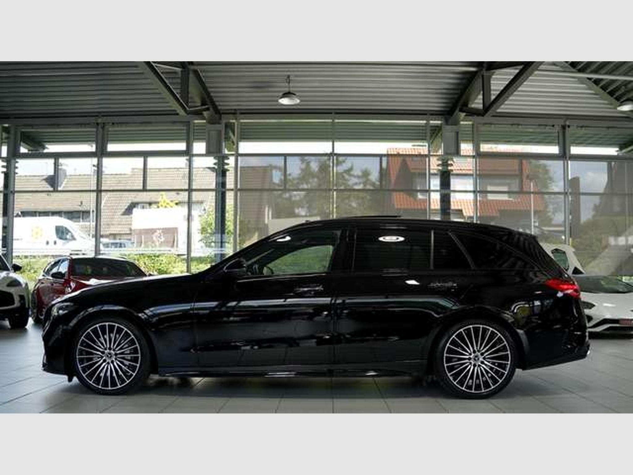 Mercedes C 300 d T AMG Line *2.H *19*Distr.*Digital*Pano (2024) - Photo 11