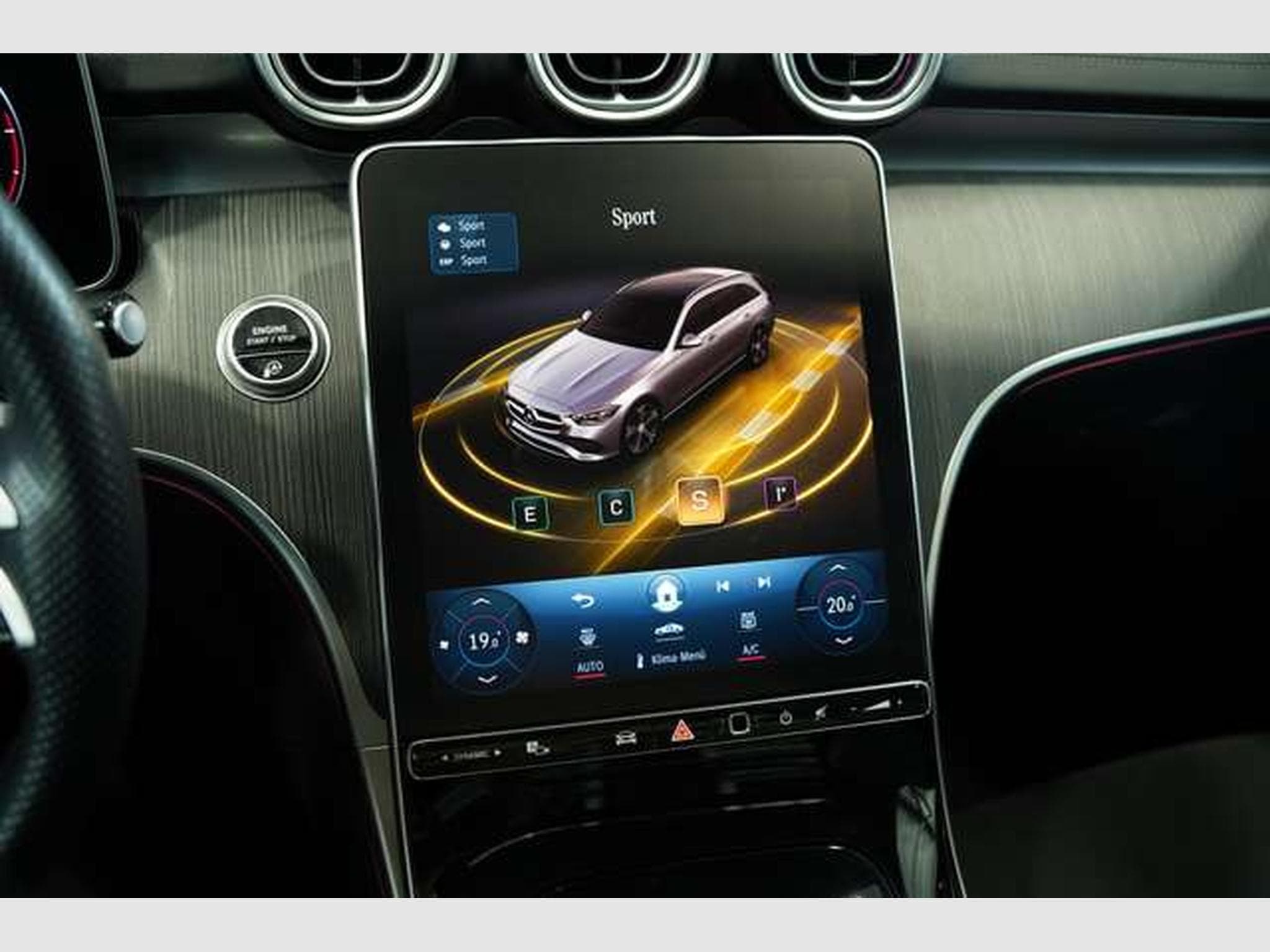 Mercedes C 300 d T AMG Line *2.H *19*Distr.*Digital*Pano (2024) - Photo 36
