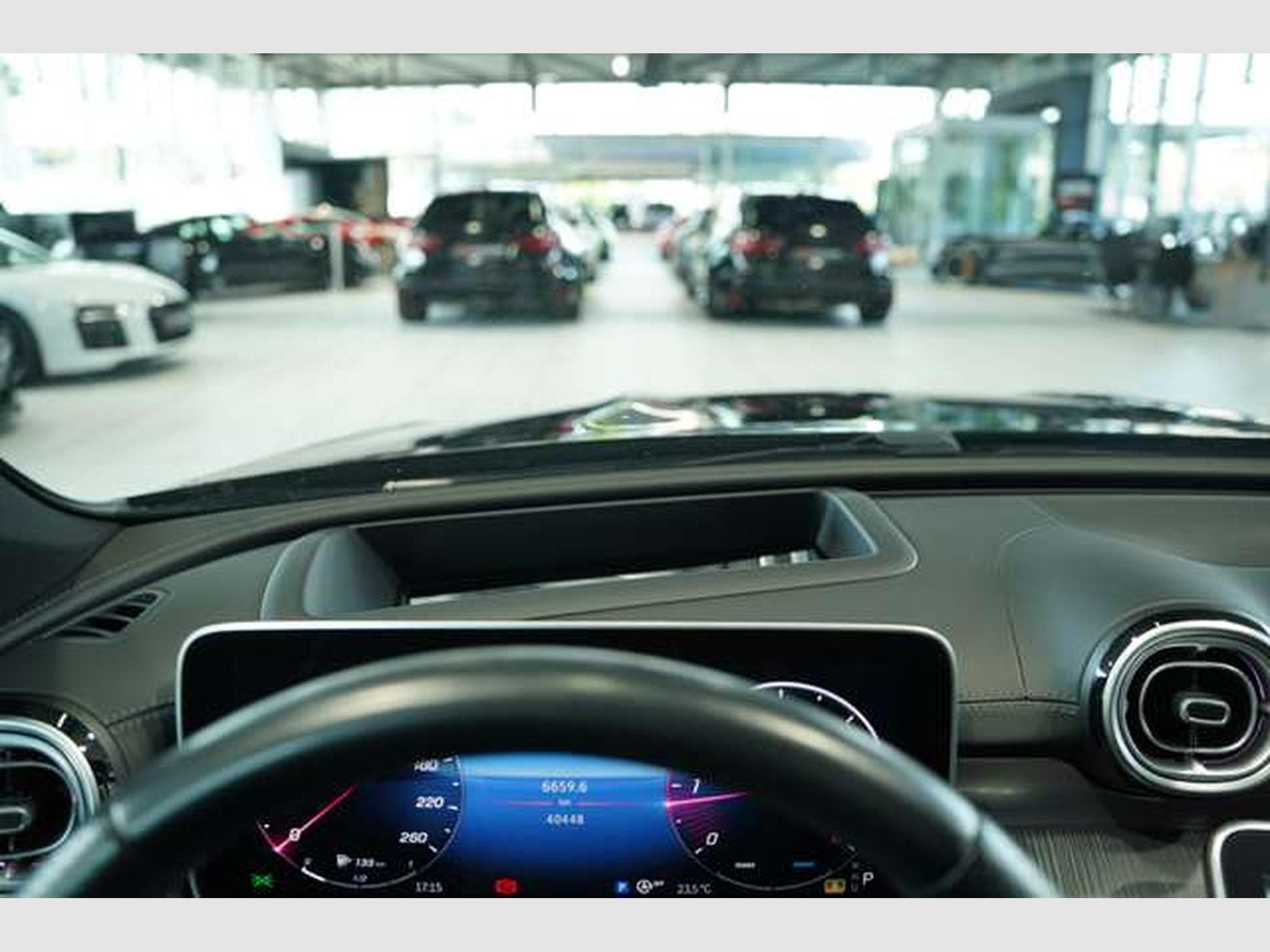 Mercedes C 300 d T AMG Line *2.H *19*Distr.*Digital*Pano (2024) - Photo 39