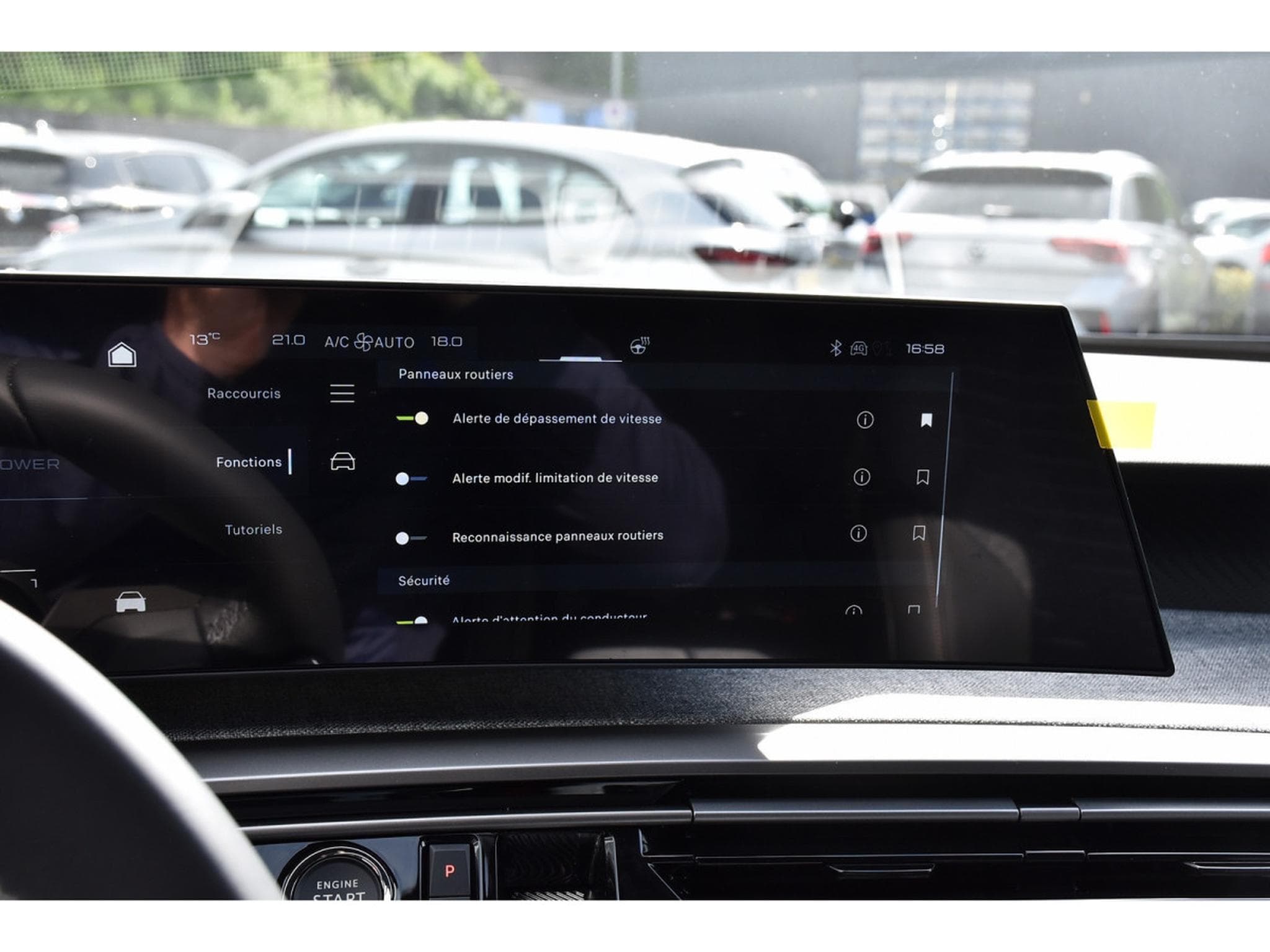 Peugeot 5008 Hybrid 145 Allure e-DCS6 ACC CAM360 JA19 NEUF (2026) - Photo 14