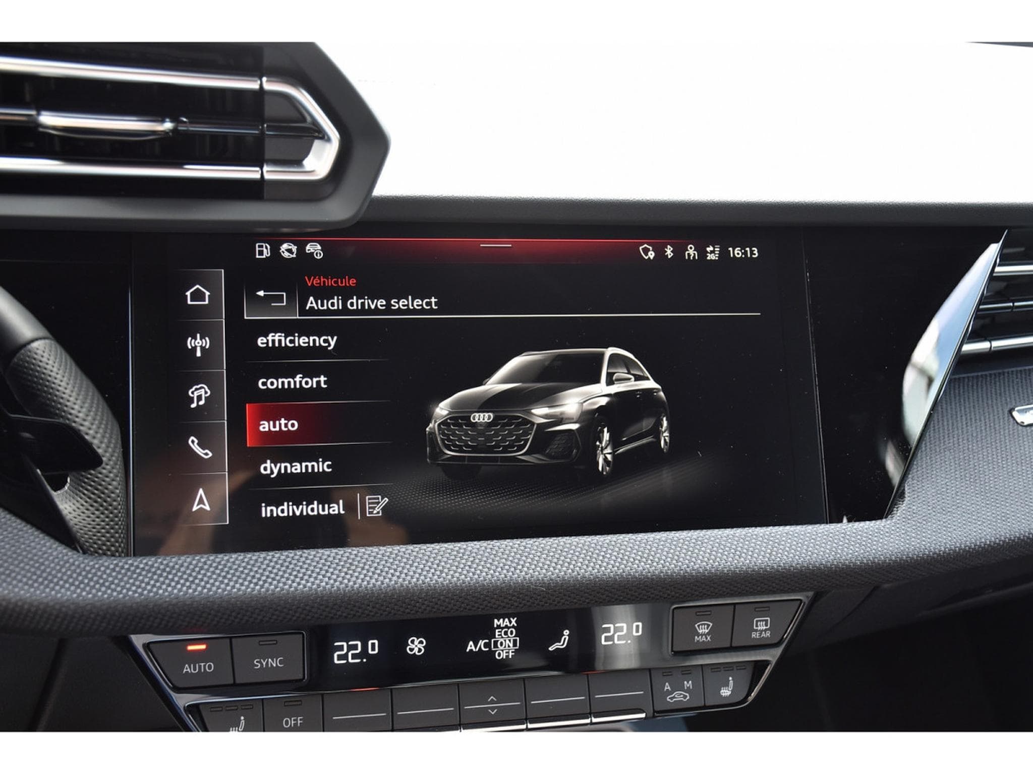 Audi S3 Sportback 2.0 TFSI Quattro S-Tronic ACC CAM NEUVE (2026) - Photo 13