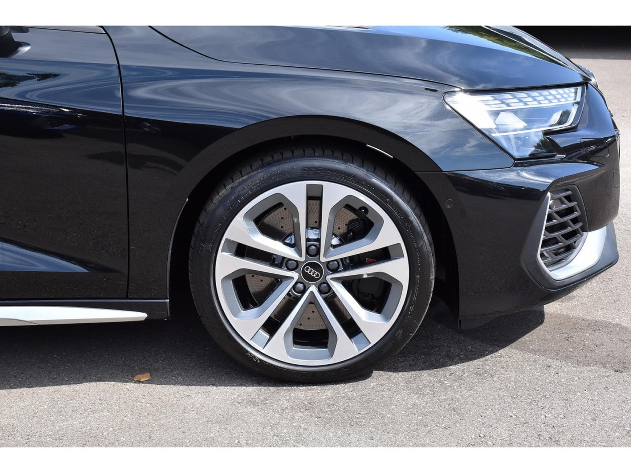 Audi S3 Sportback 2.0 TFSI Quattro S-Tronic ACC CAM NEUVE (2026) - Photo 5