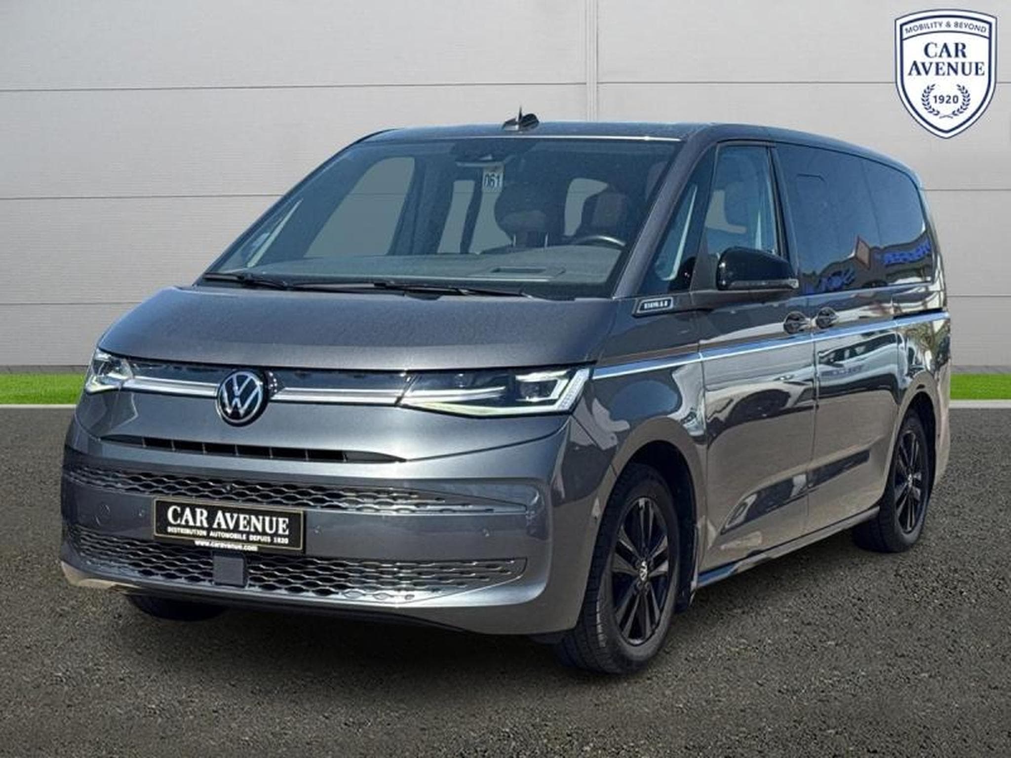 VW Multivan 2.0 TSI 204ch Base Long DSG7 (2023) - Photo 1