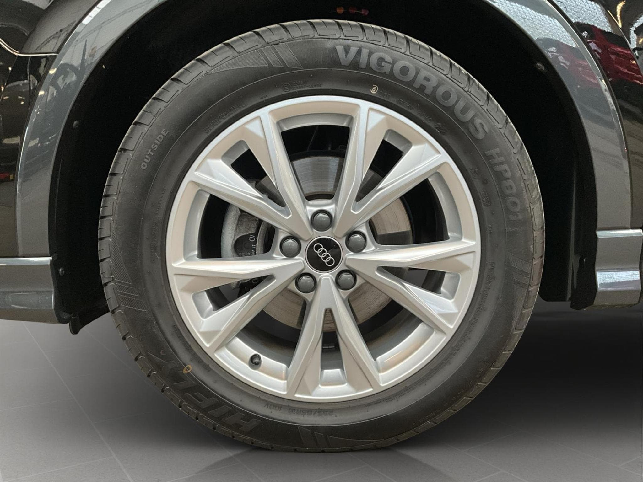 Audi Q3 SB+S-Line+35TDI+S-Tronic+P.Premium (2025) - Foto 8