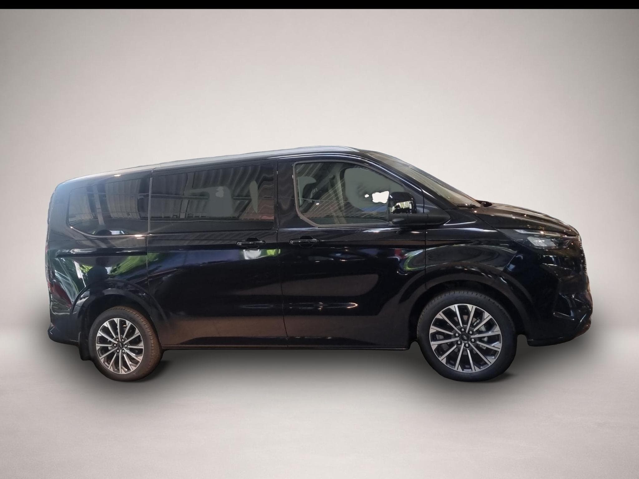 Ford Tourneo (2026) - Photo 6