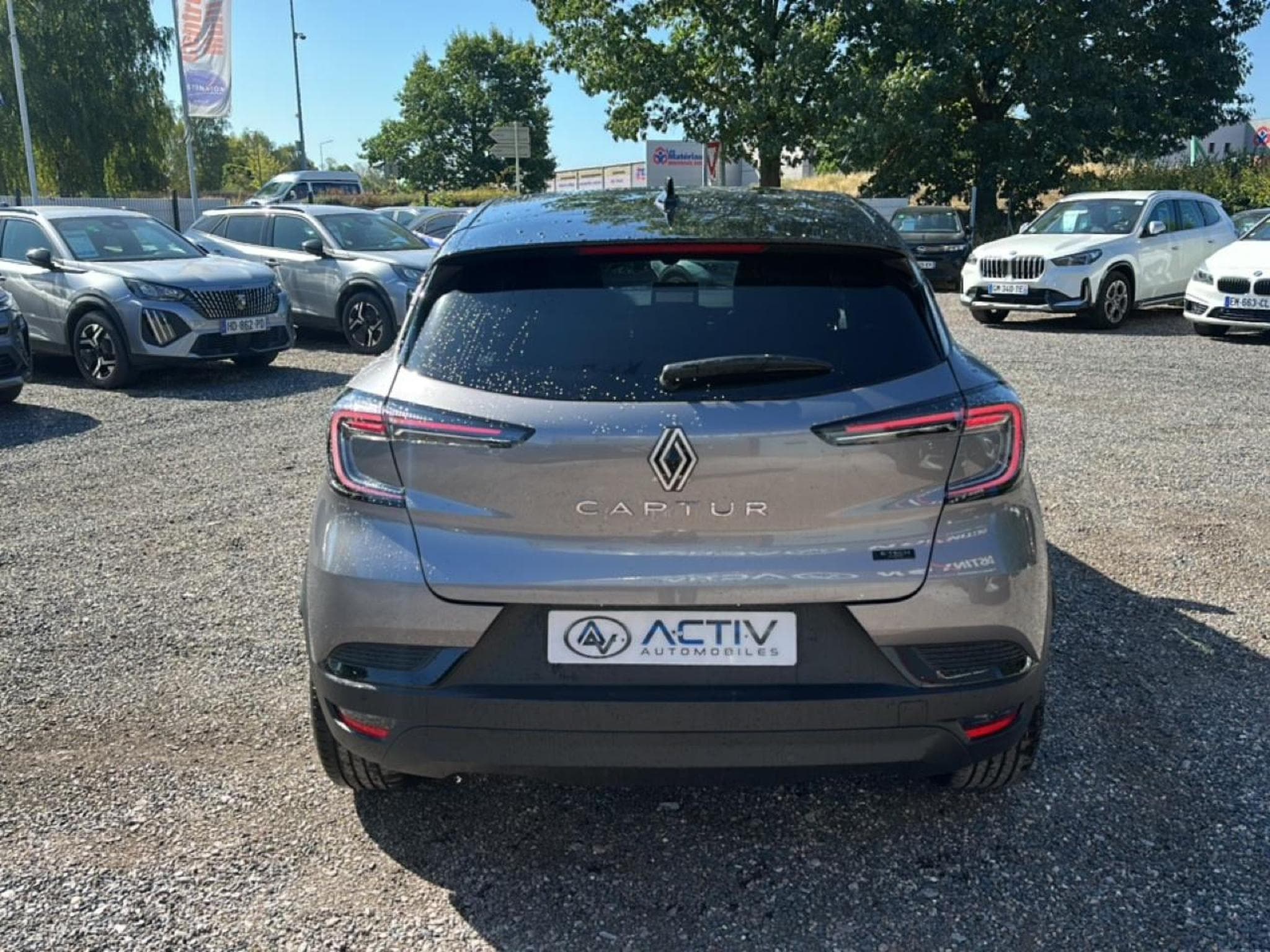 Renault Captur 1.8 E-TECH FULL HYBRID 160 TECHNO (2026) - Photo 6