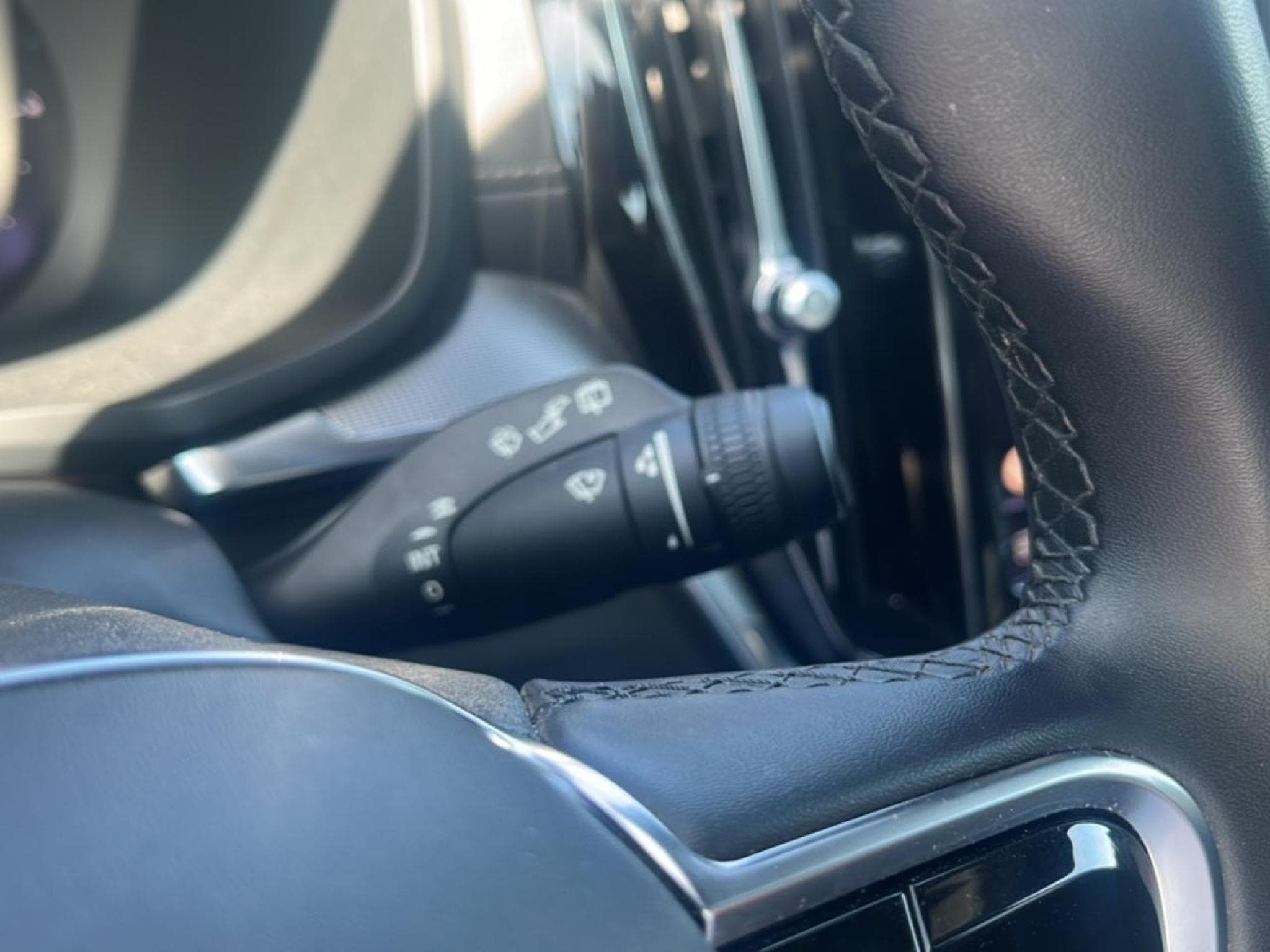 Volvo V60 T8 AWD 310+145 POLESTAR ENGINEERED GEARTRONIC 8 (2023) - Photo 20