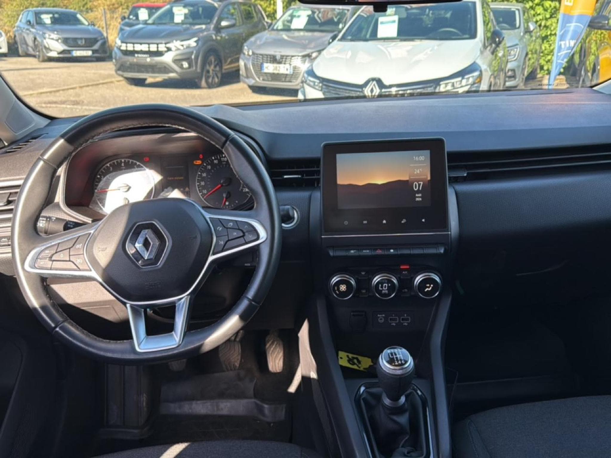 Renault Clio 1.0 TCE 90 ZEN (2021) - Photo 17