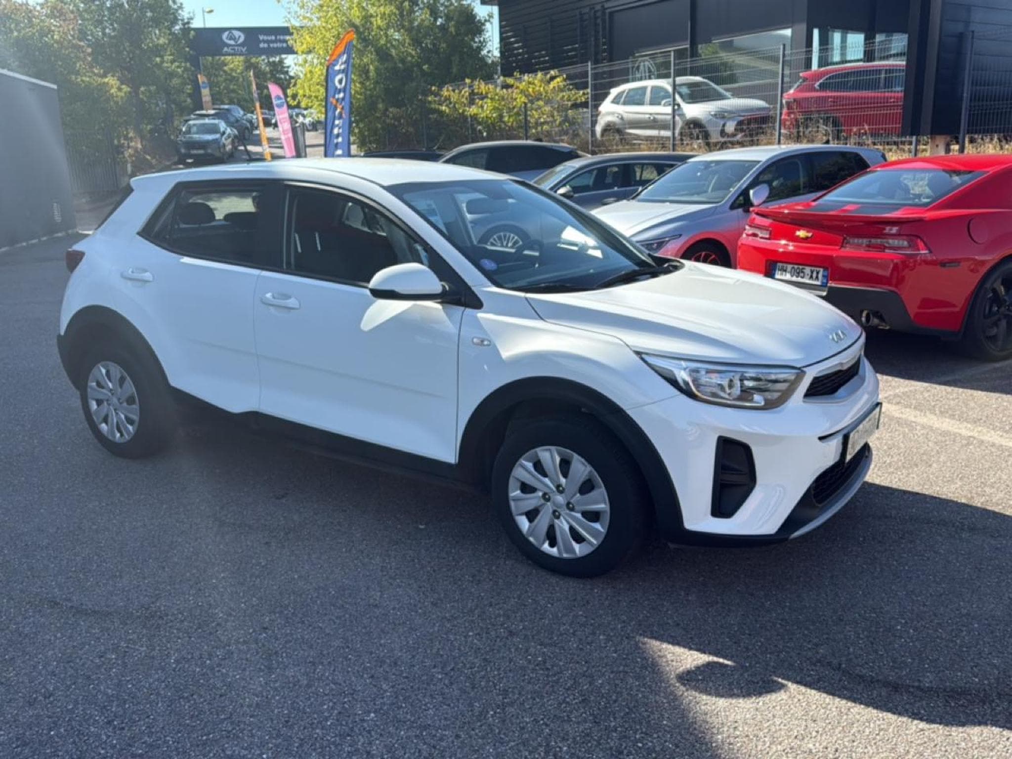 Kia STONIC 1.0 T-GDI 100 MOTION (2023) - Photo 3