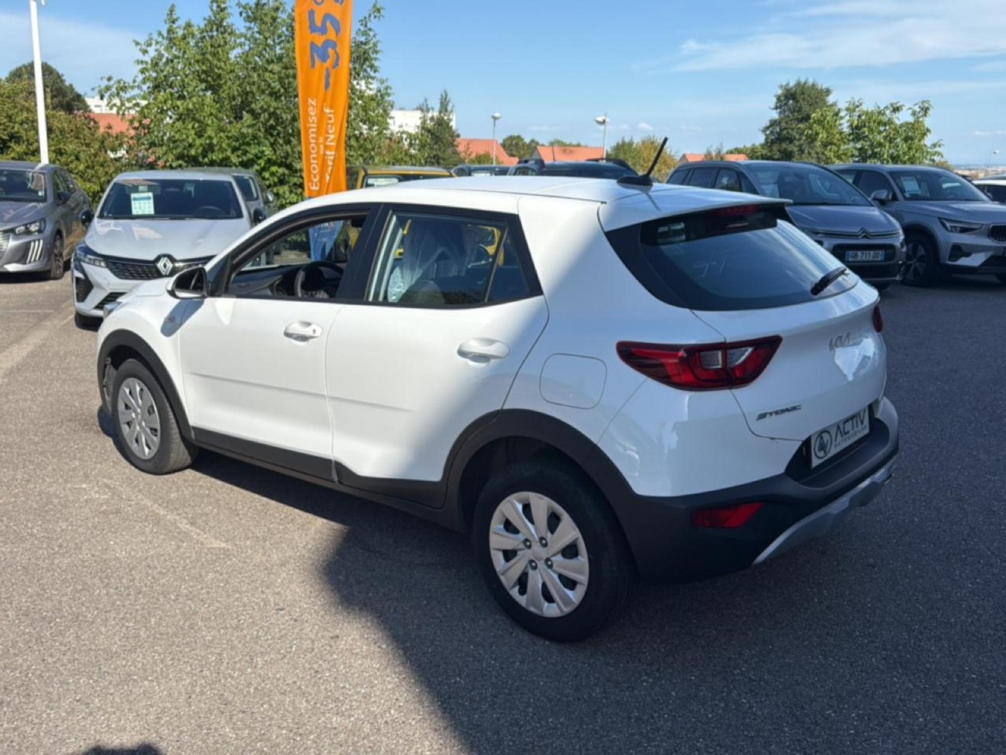Kia STONIC 1.0 T-GDI 100 MOTION (2023) - Photo 7