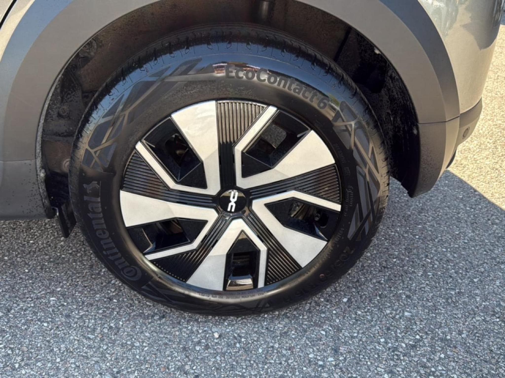 Dacia SANDERO 1.0 TCE 90 STEPWAY EXPRESSION (2025) - Photo 11